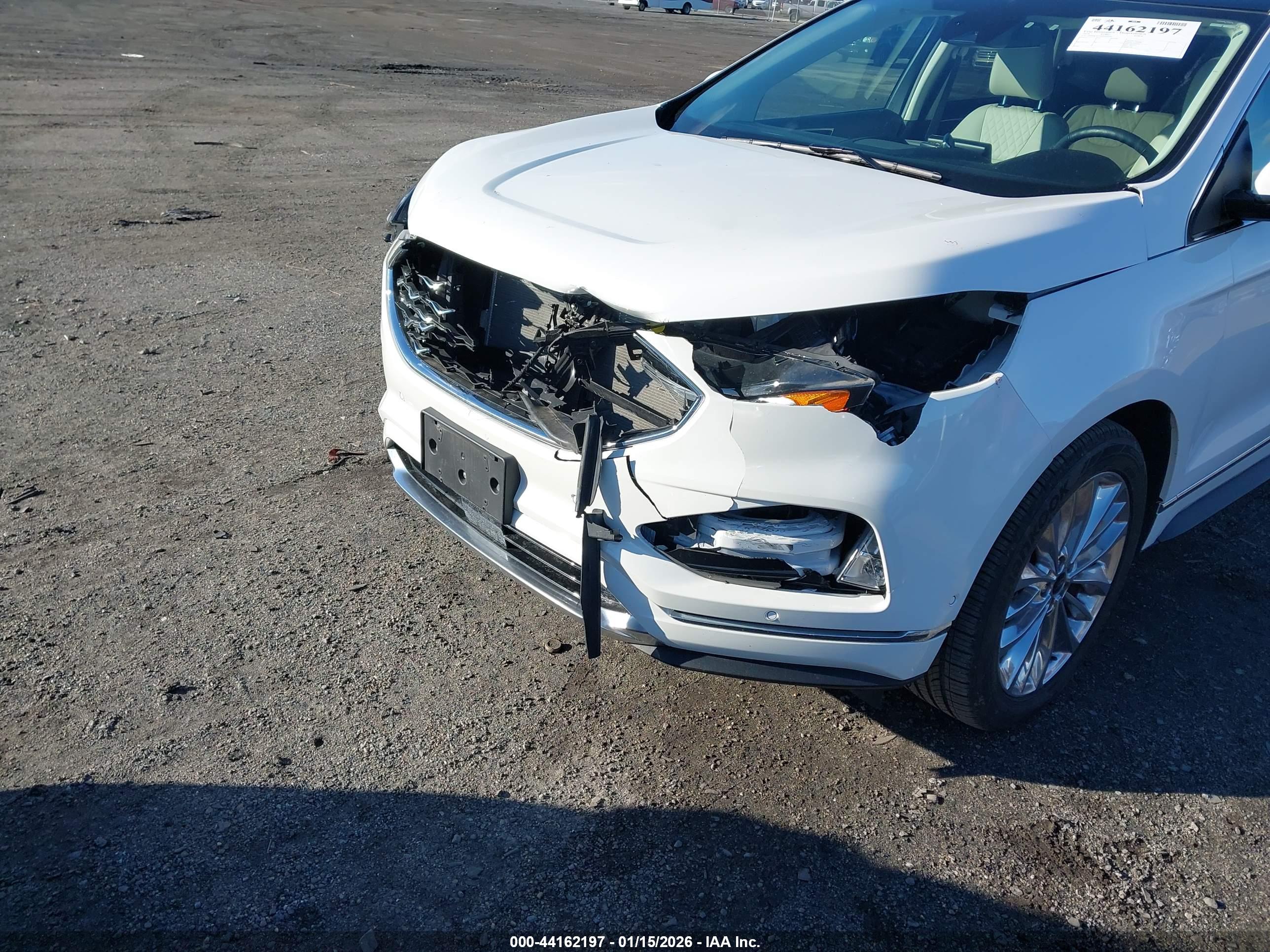 FORD EDGE image 6