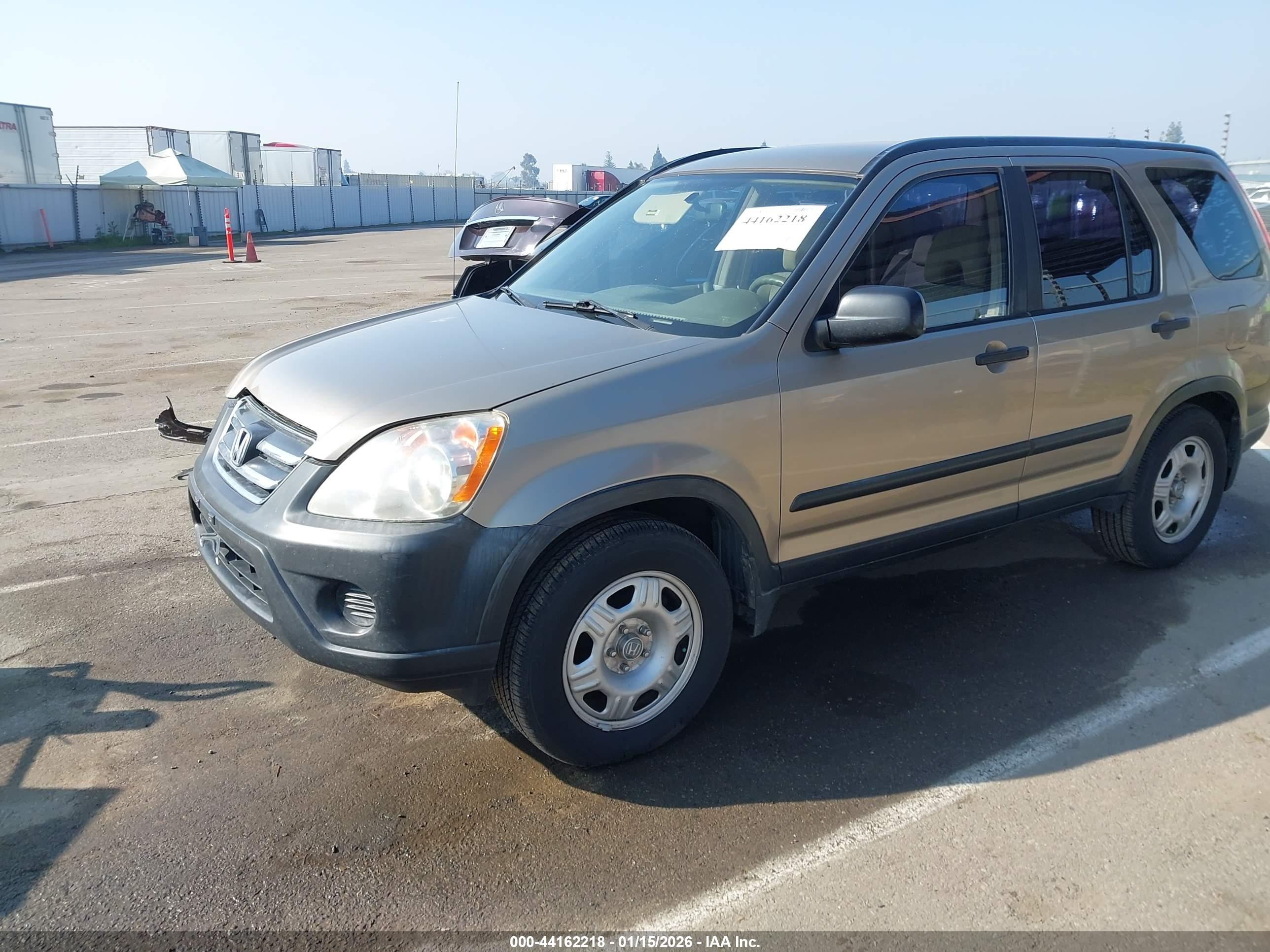HONDA CR-V image 2