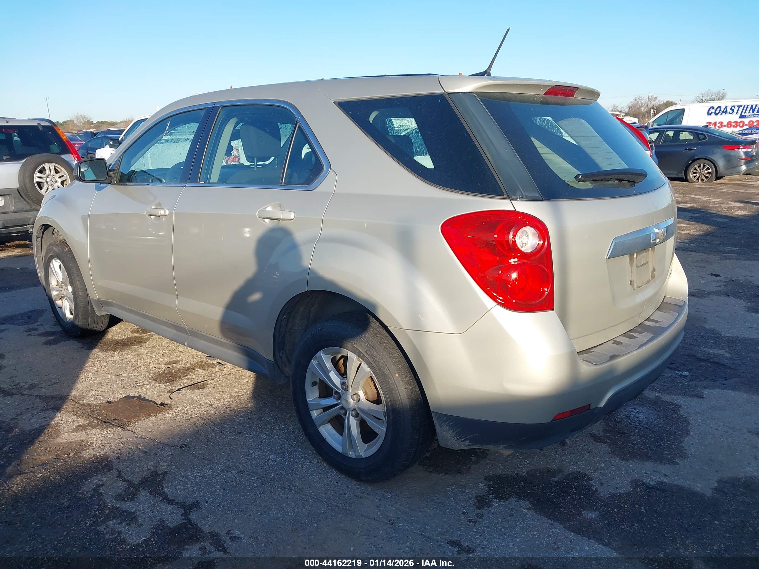 CHEVROLET EQUINOX image 3