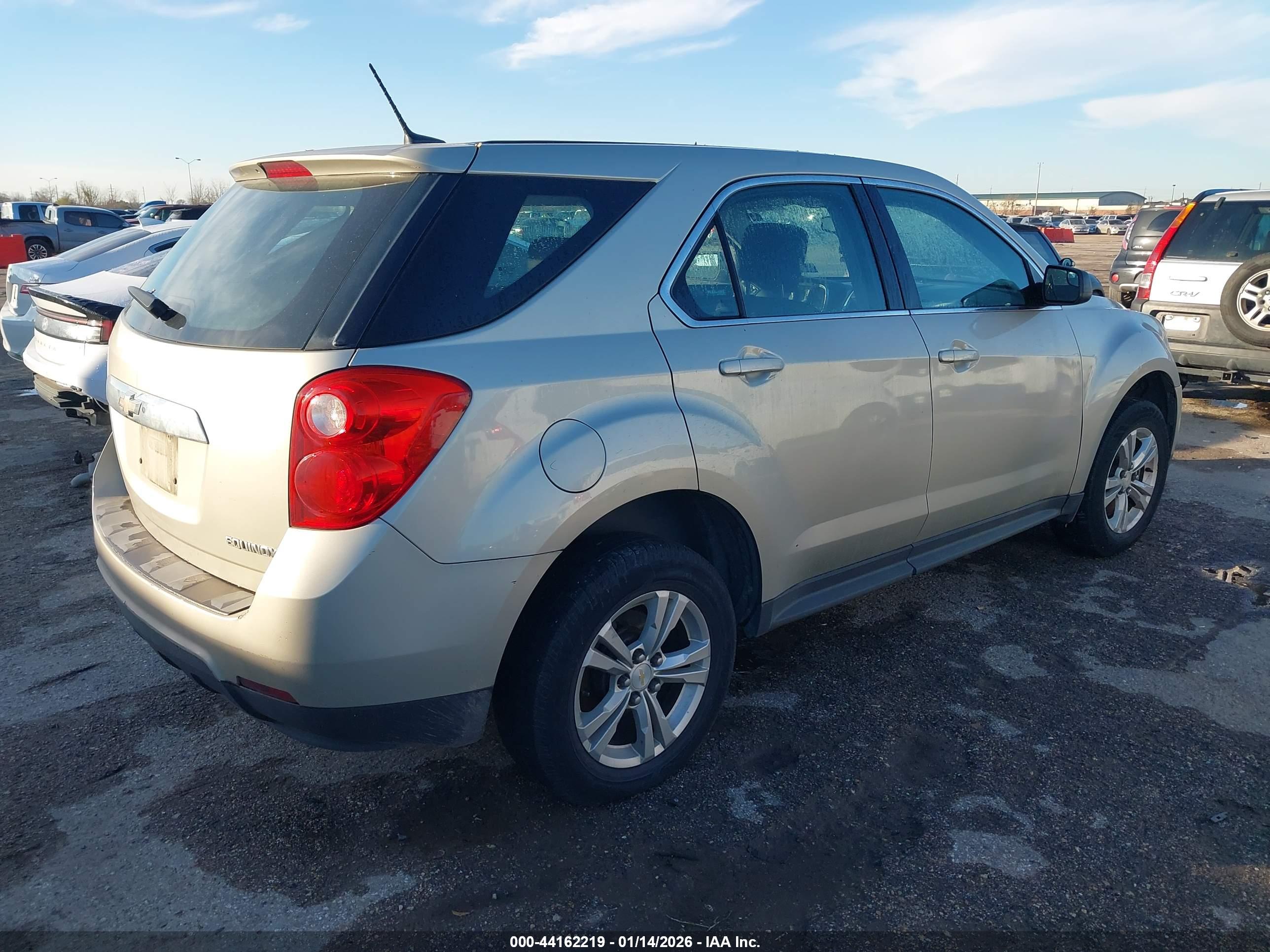CHEVROLET EQUINOX image 4