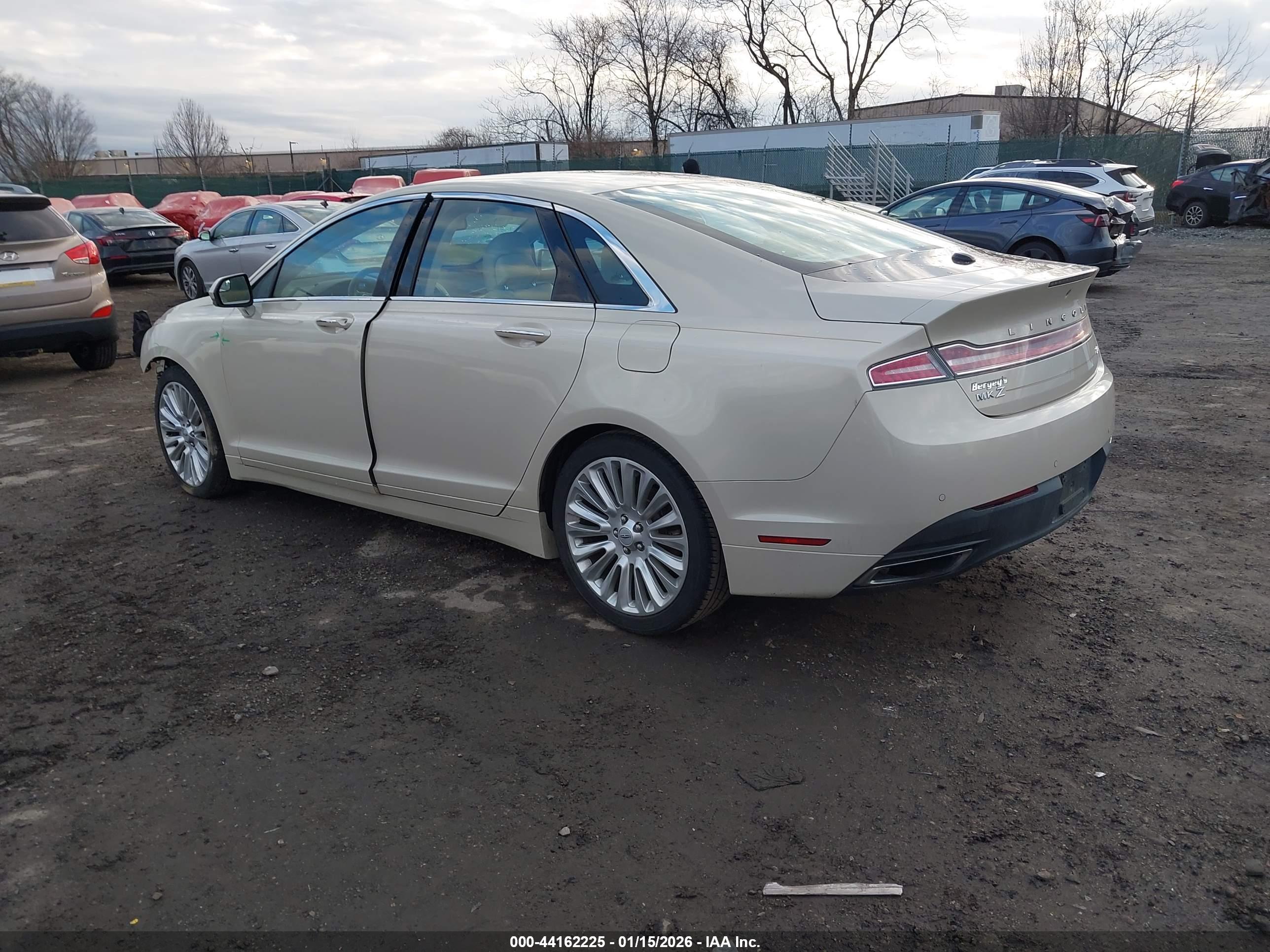 LINCOLN MKZ image 3