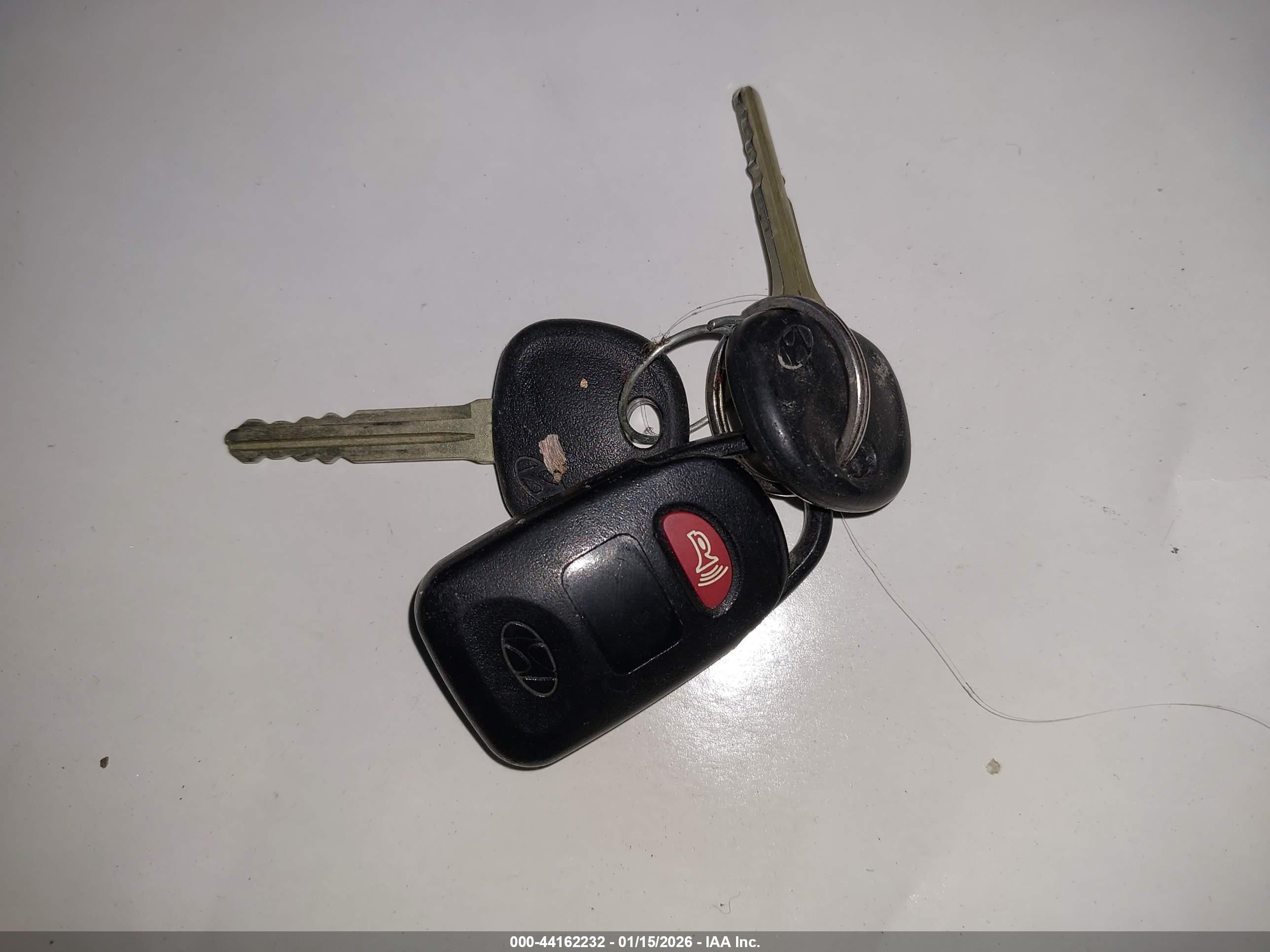 HYUNDAI ELANTRA image 11