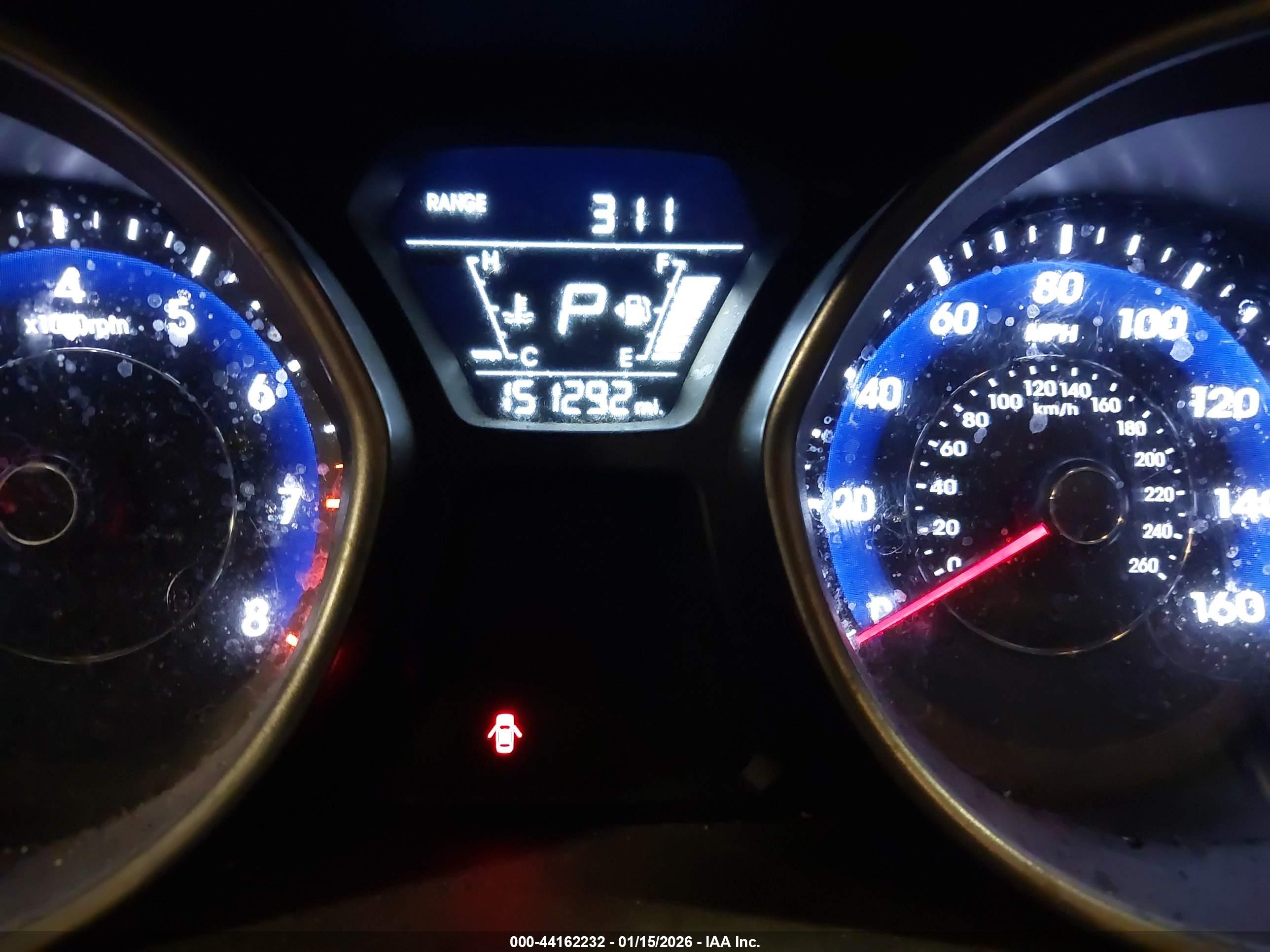HYUNDAI ELANTRA image 7