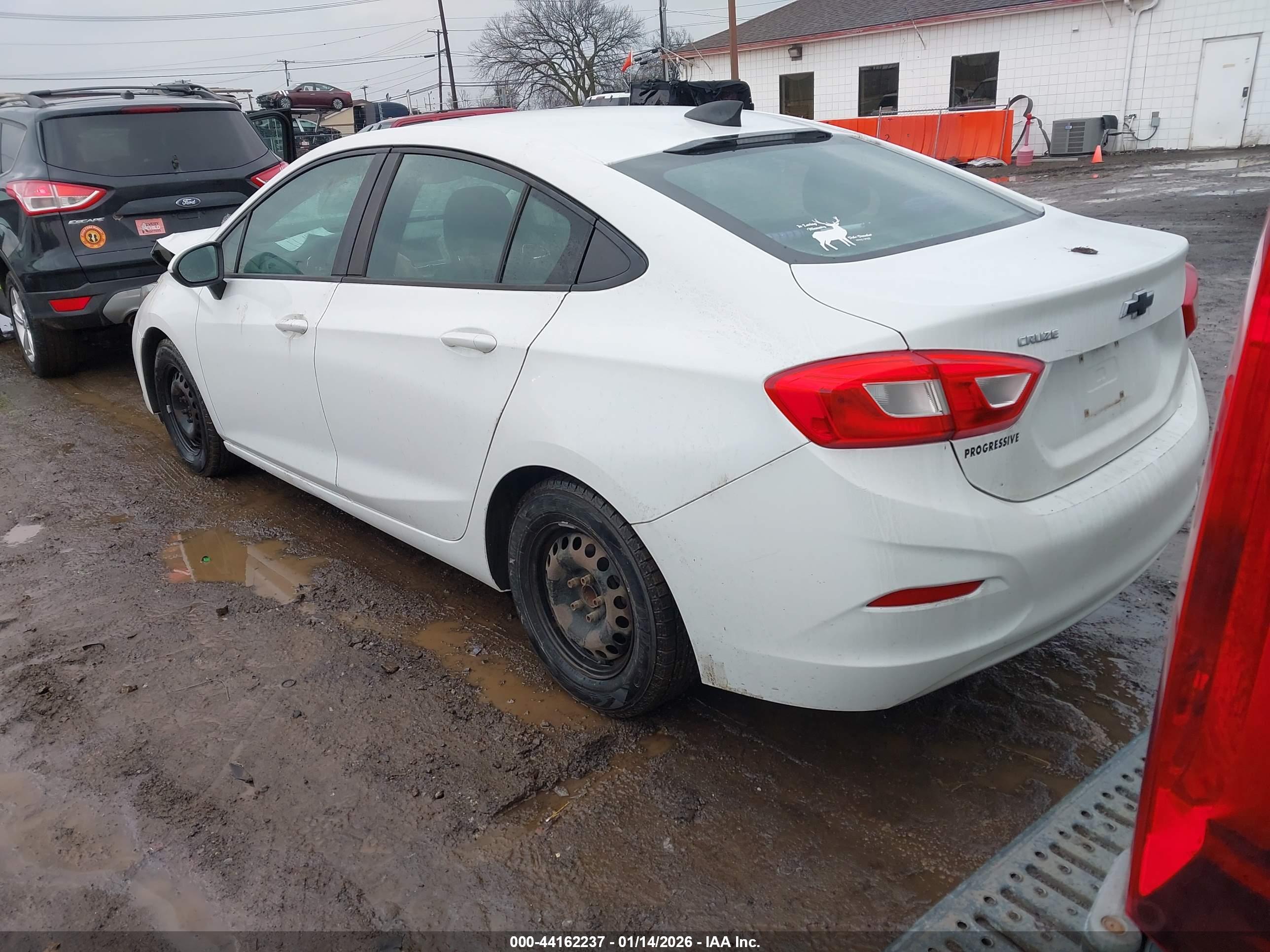 CHEVROLET CRUZE image 3