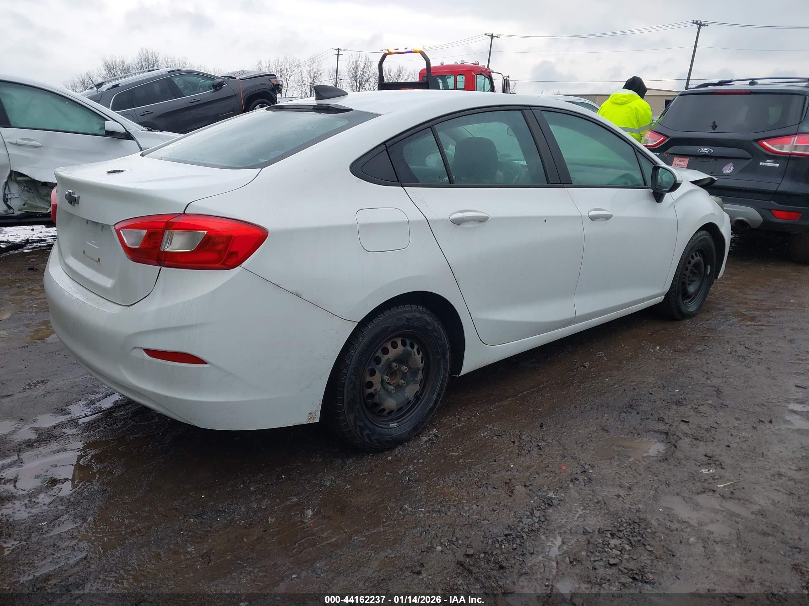 CHEVROLET CRUZE image 4
