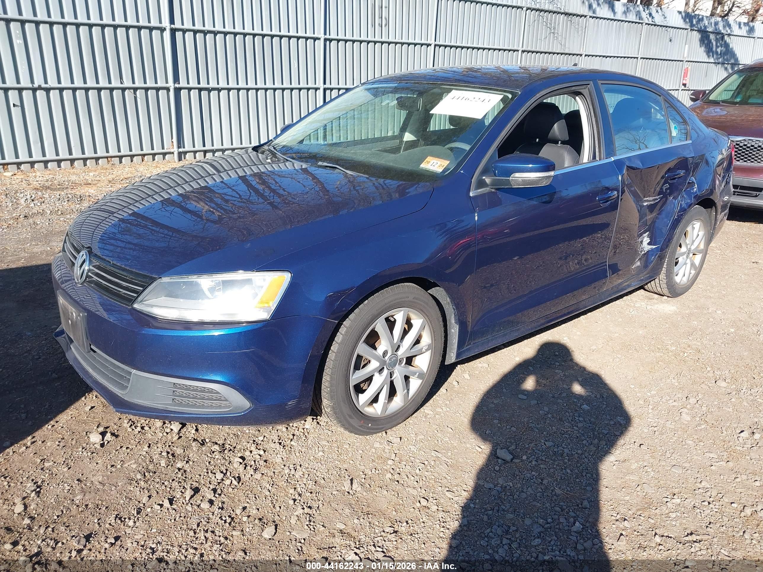 VOLKSWAGEN JETTA image 2