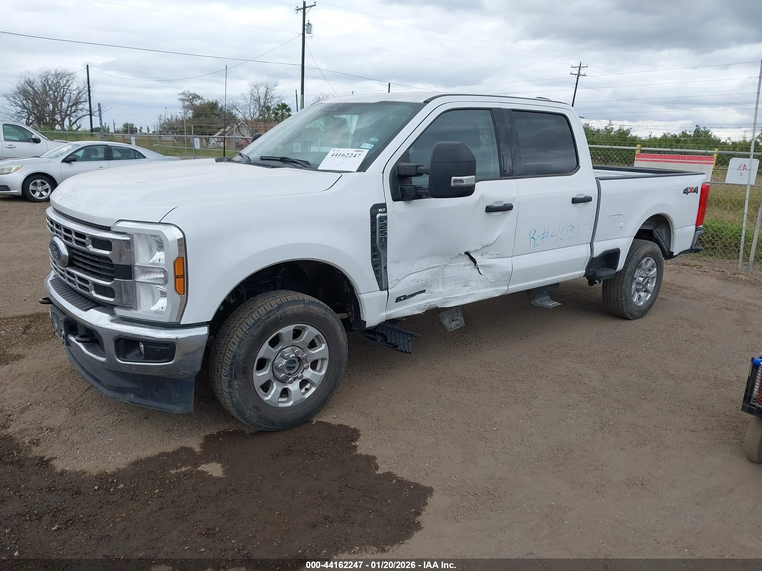 FORD F-250 image 2