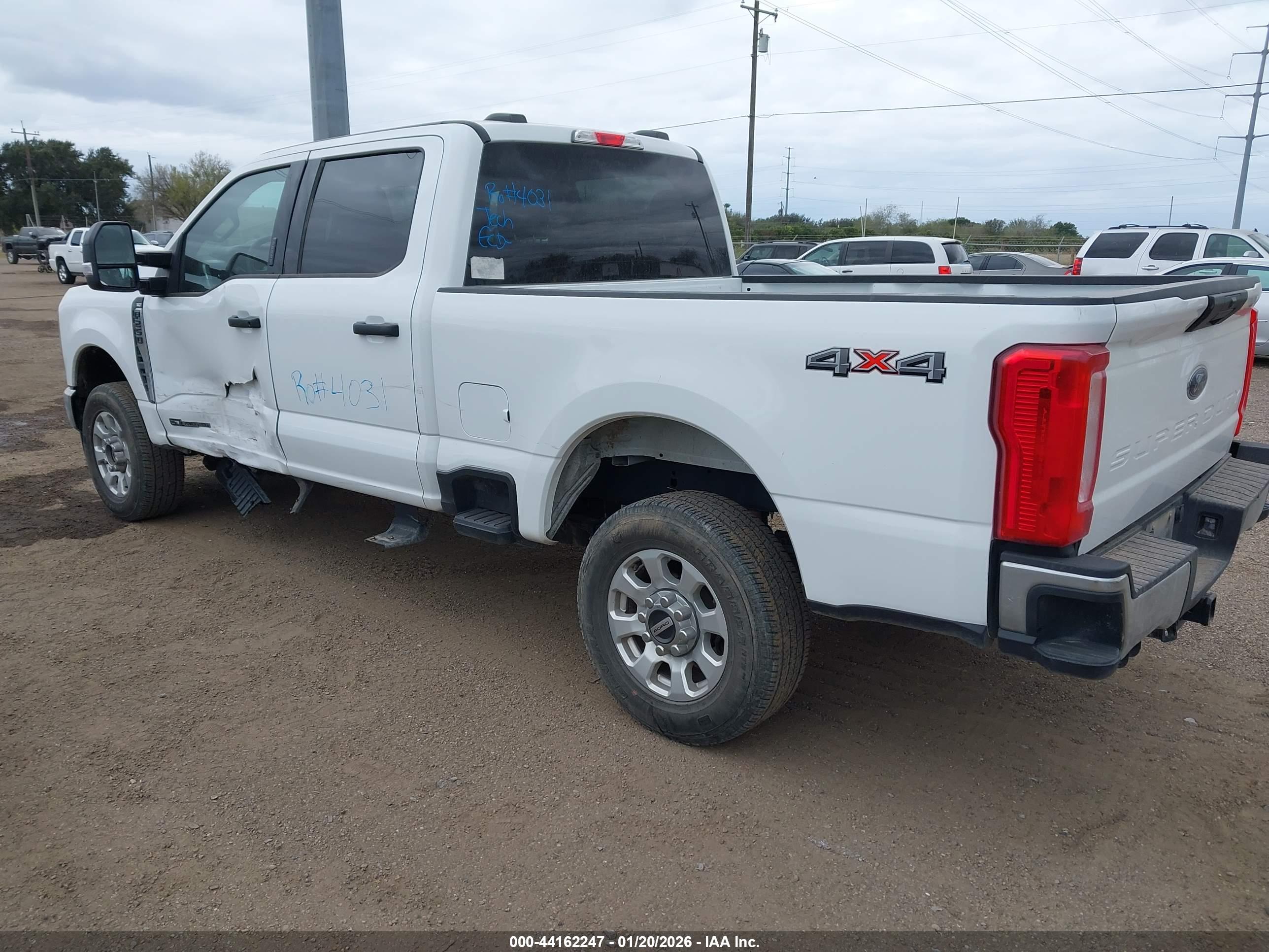 FORD F-250 image 3