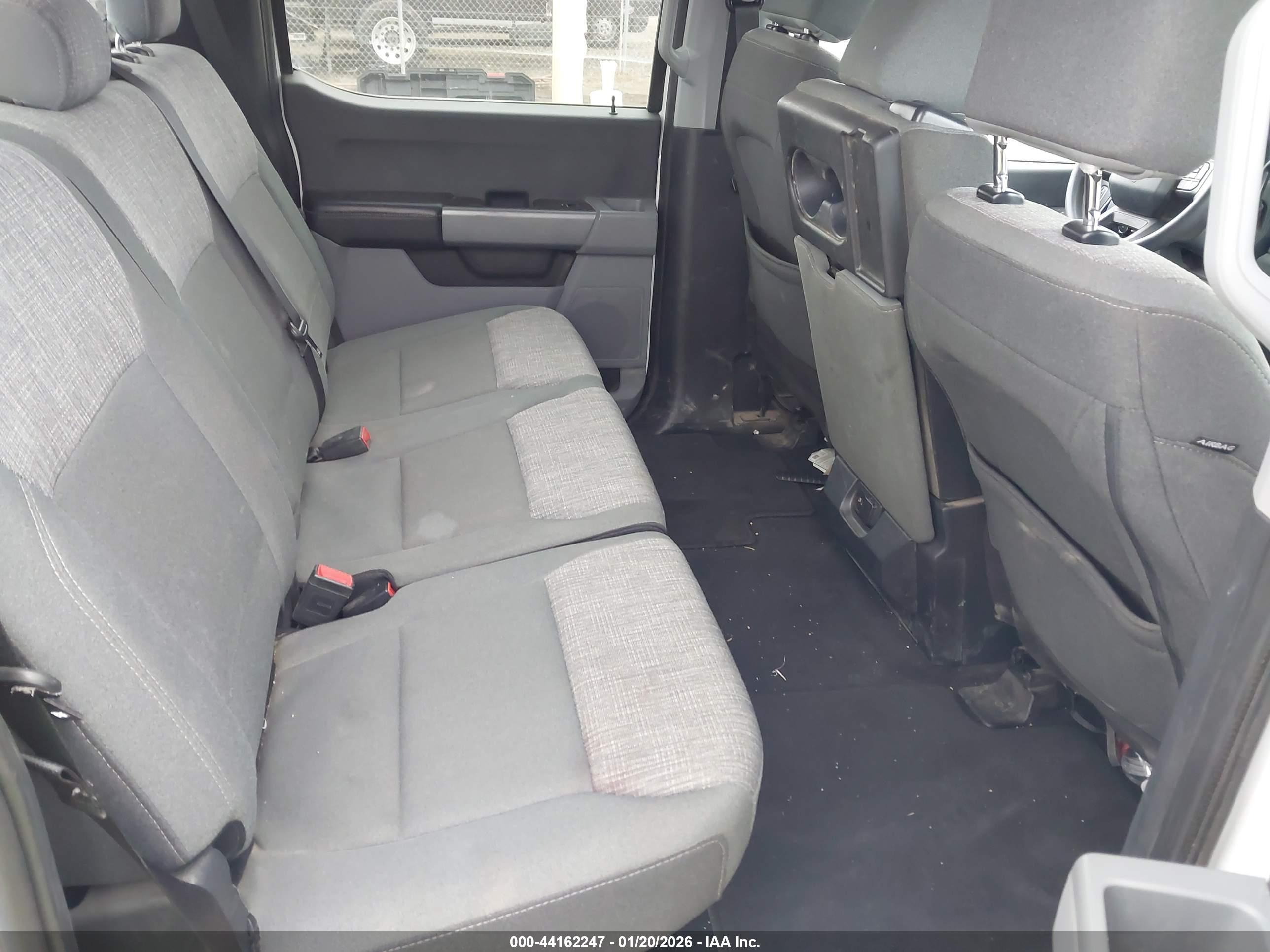 FORD F-250 image 8