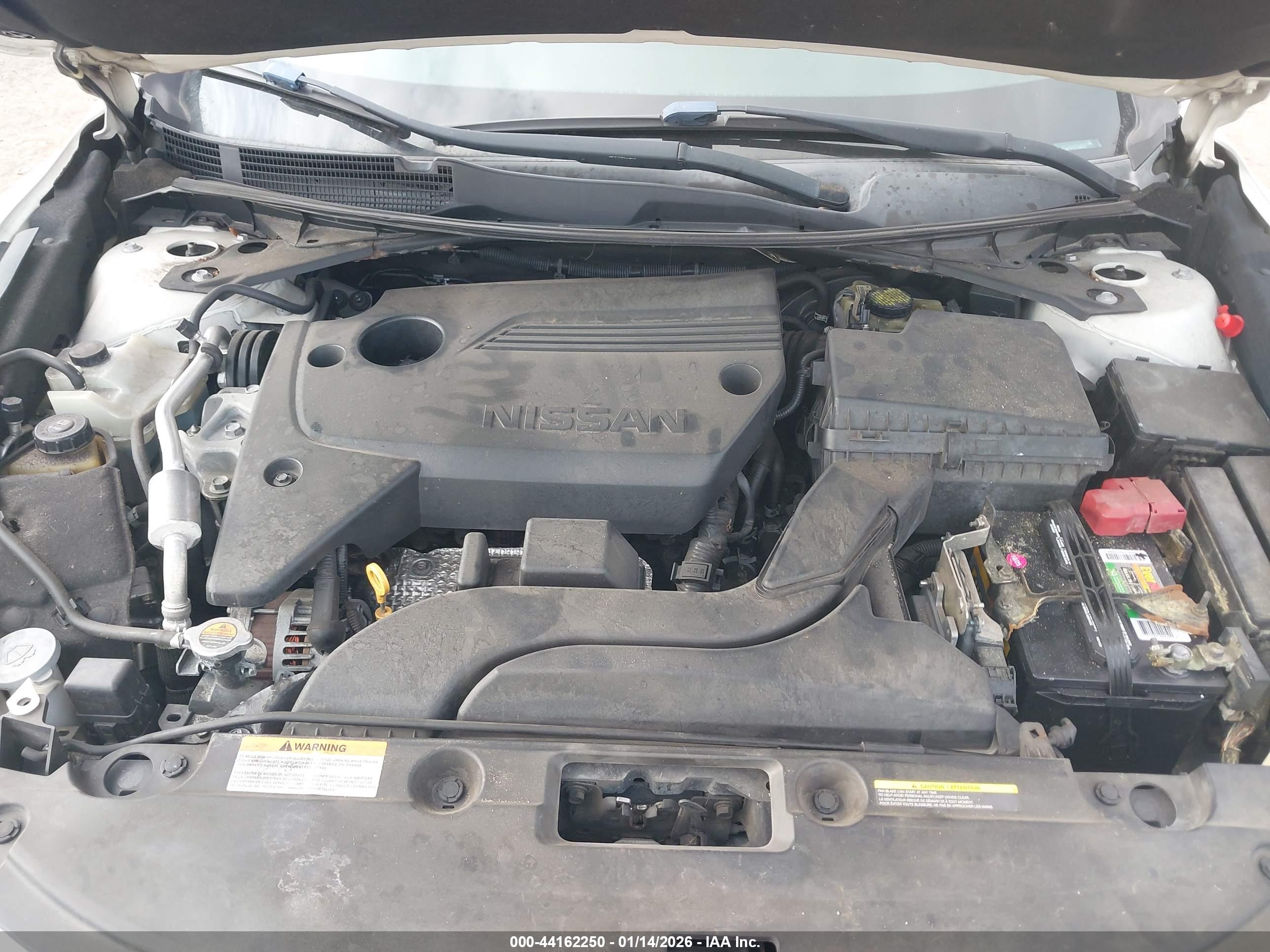 NISSAN ALTIMA image 10