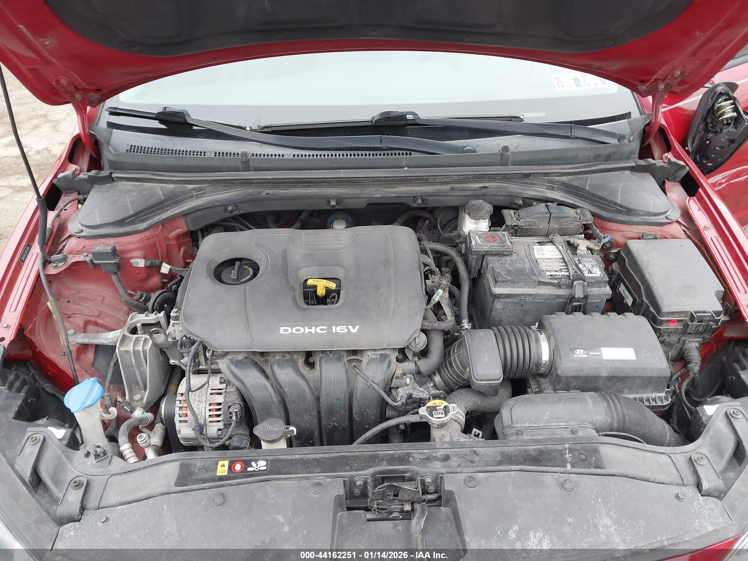 HYUNDAI ELANTRA image 10