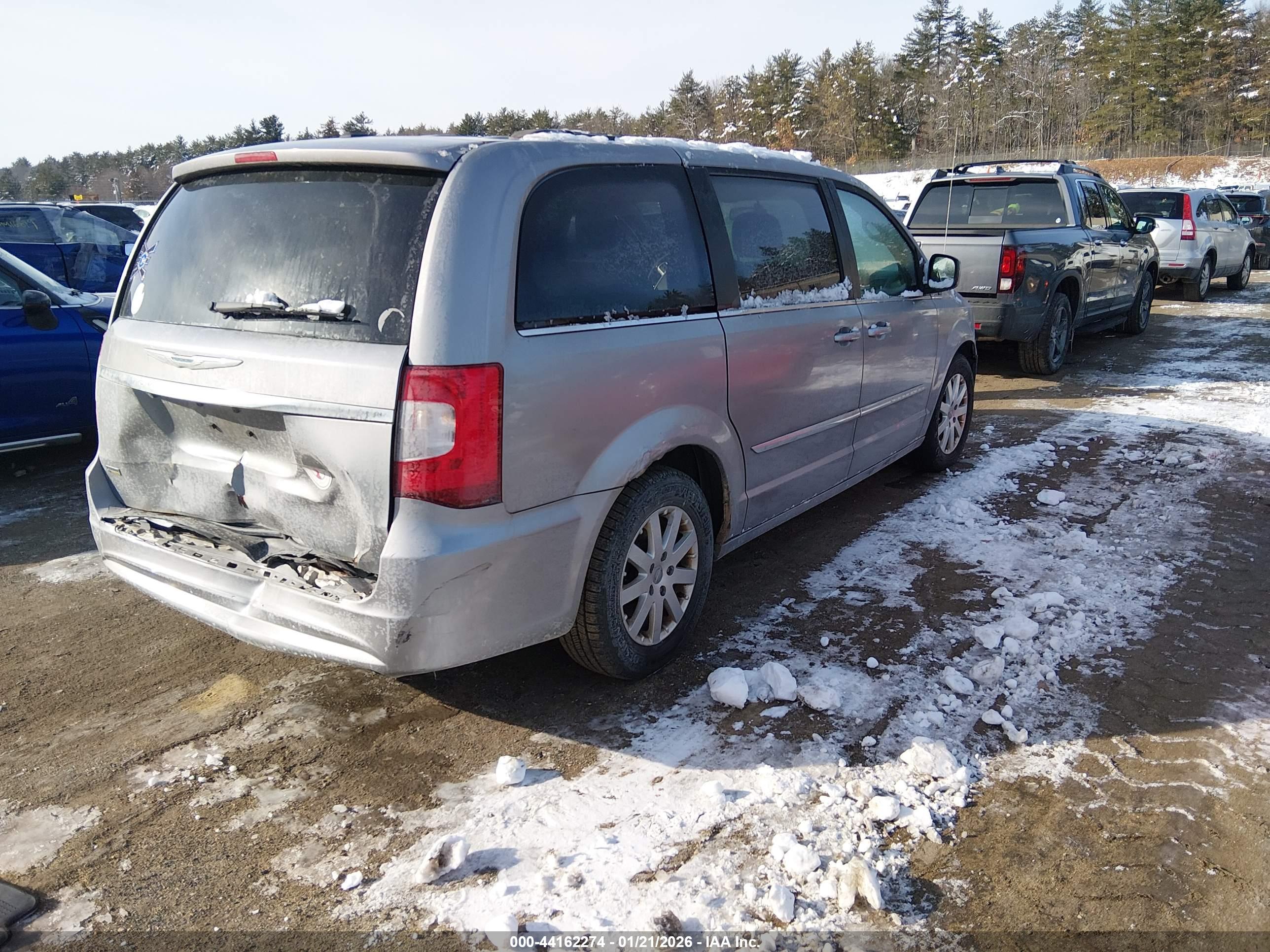 CHRYSLER TOWN image 4