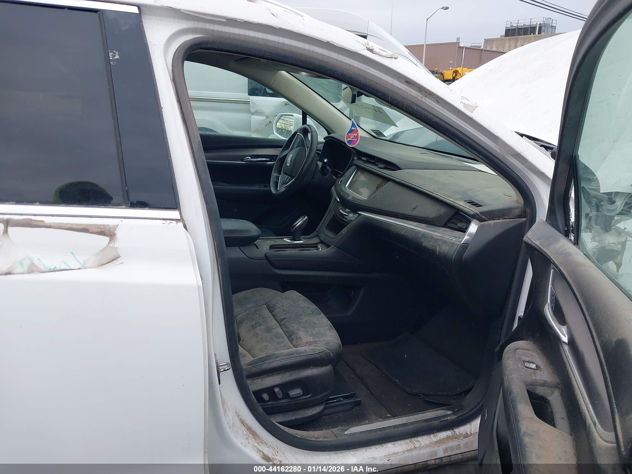 CADILLAC XT5 image 5