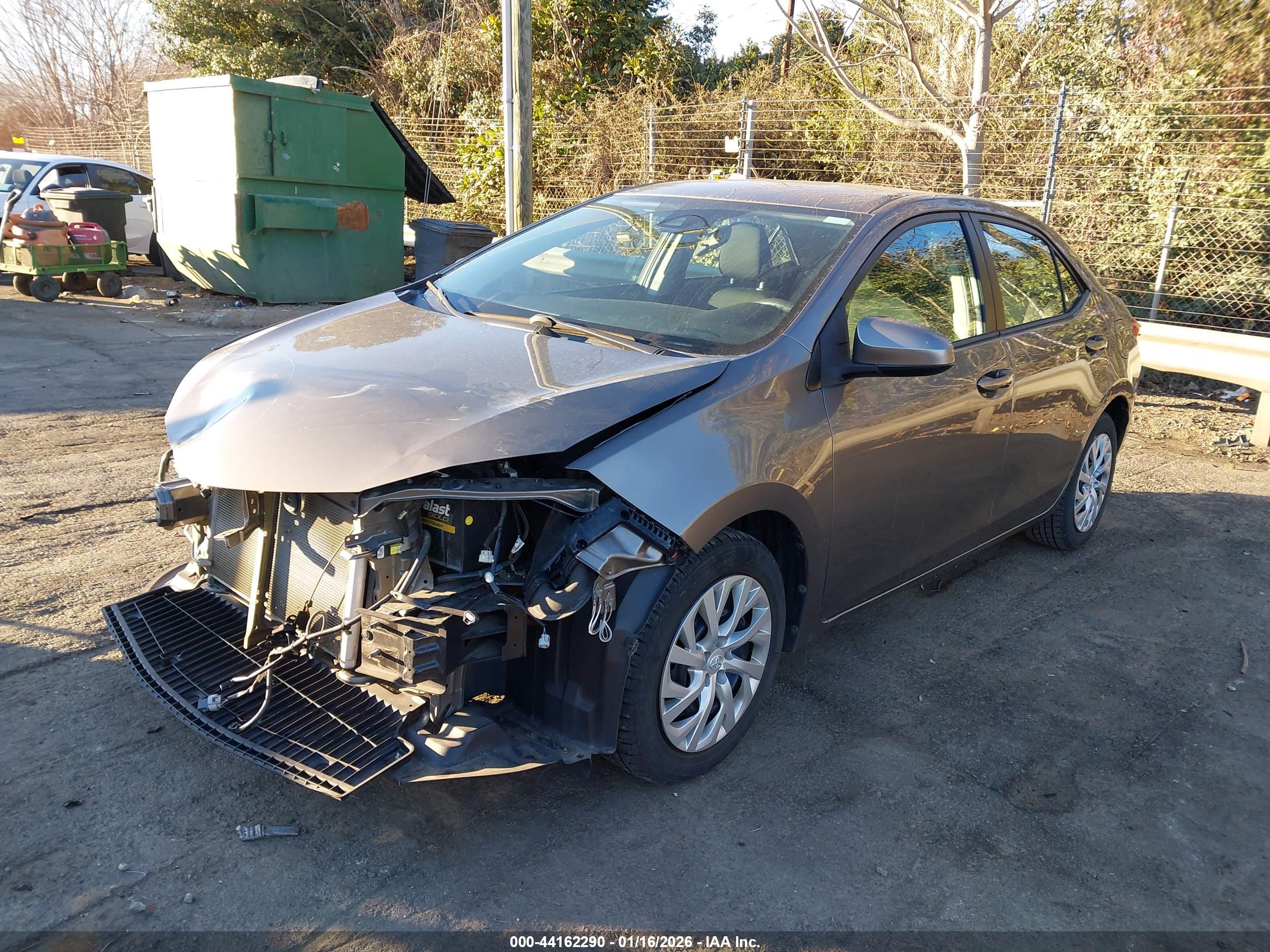 TOYOTA COROLLA image 2
