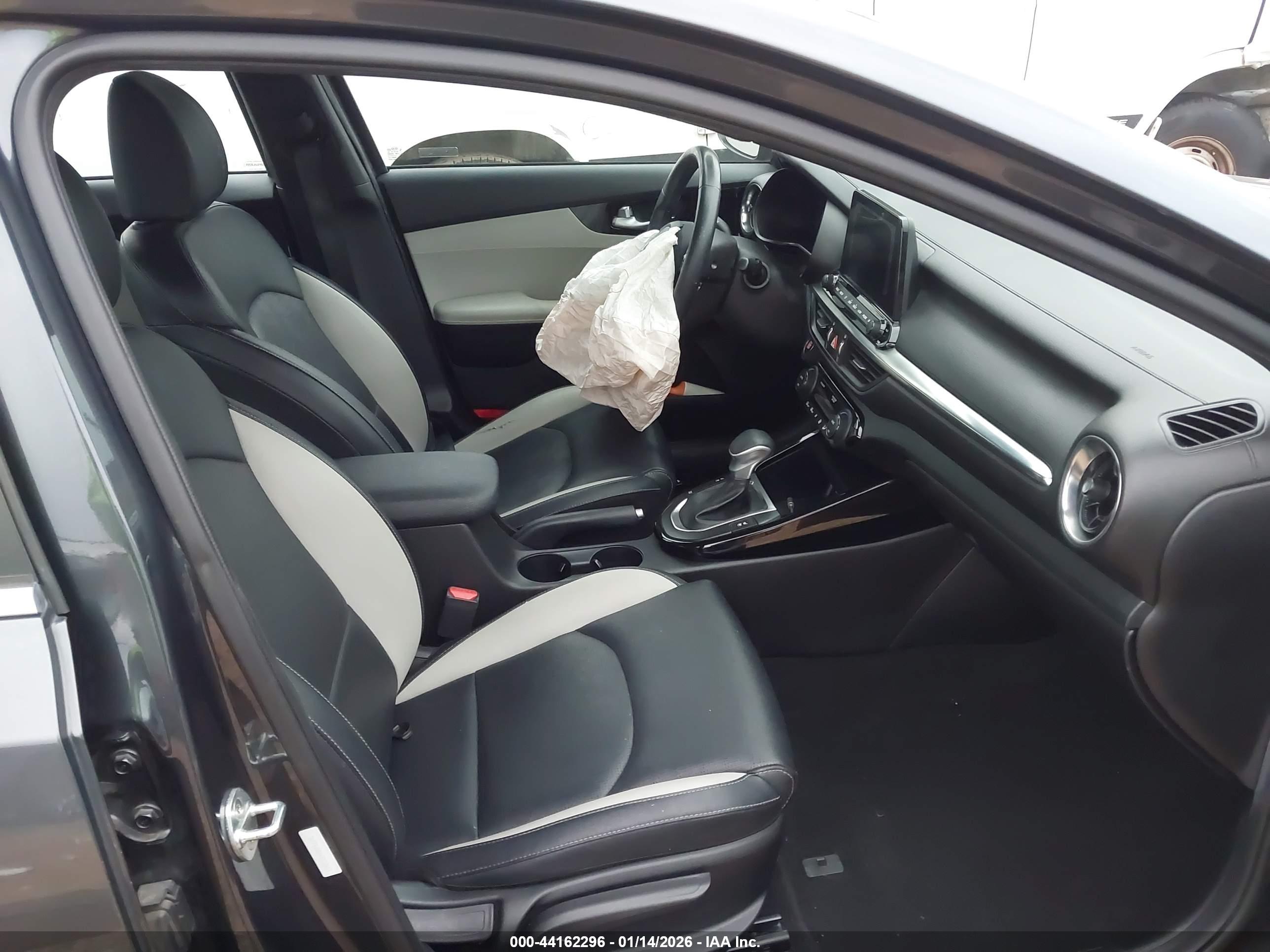 KIA FORTE image 5