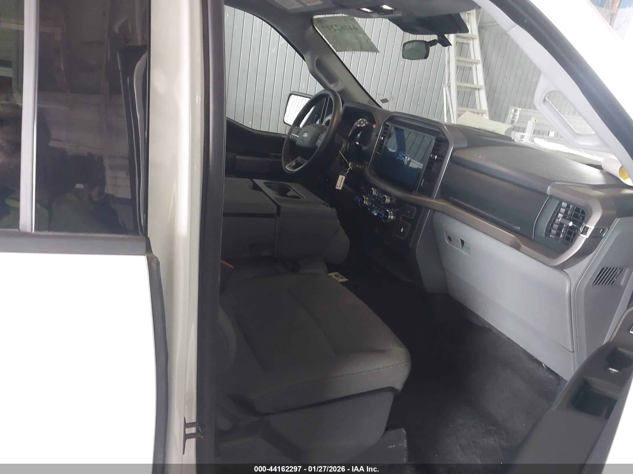 FORD F-150 image 5