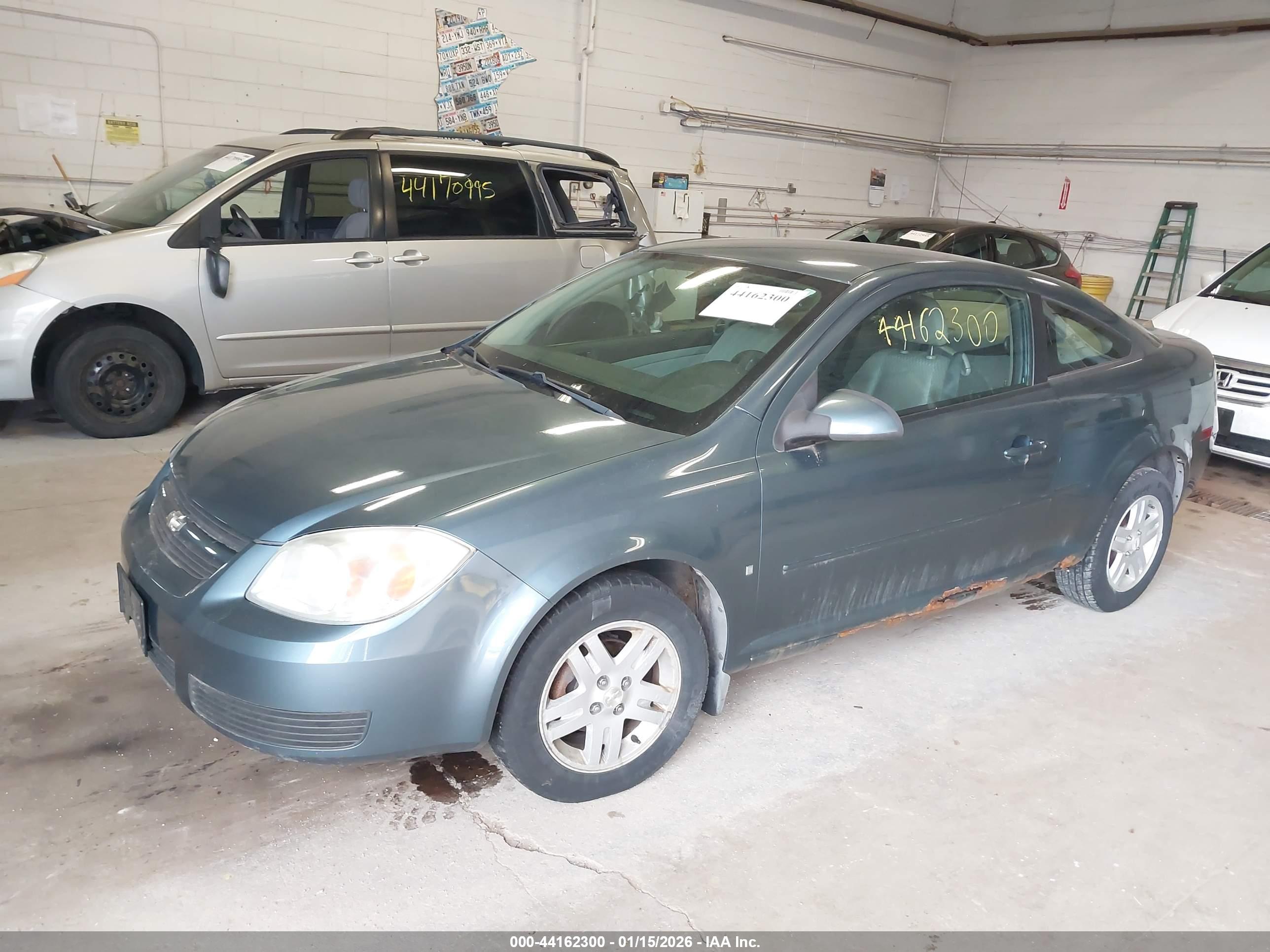 CHEVROLET COBALT image 2