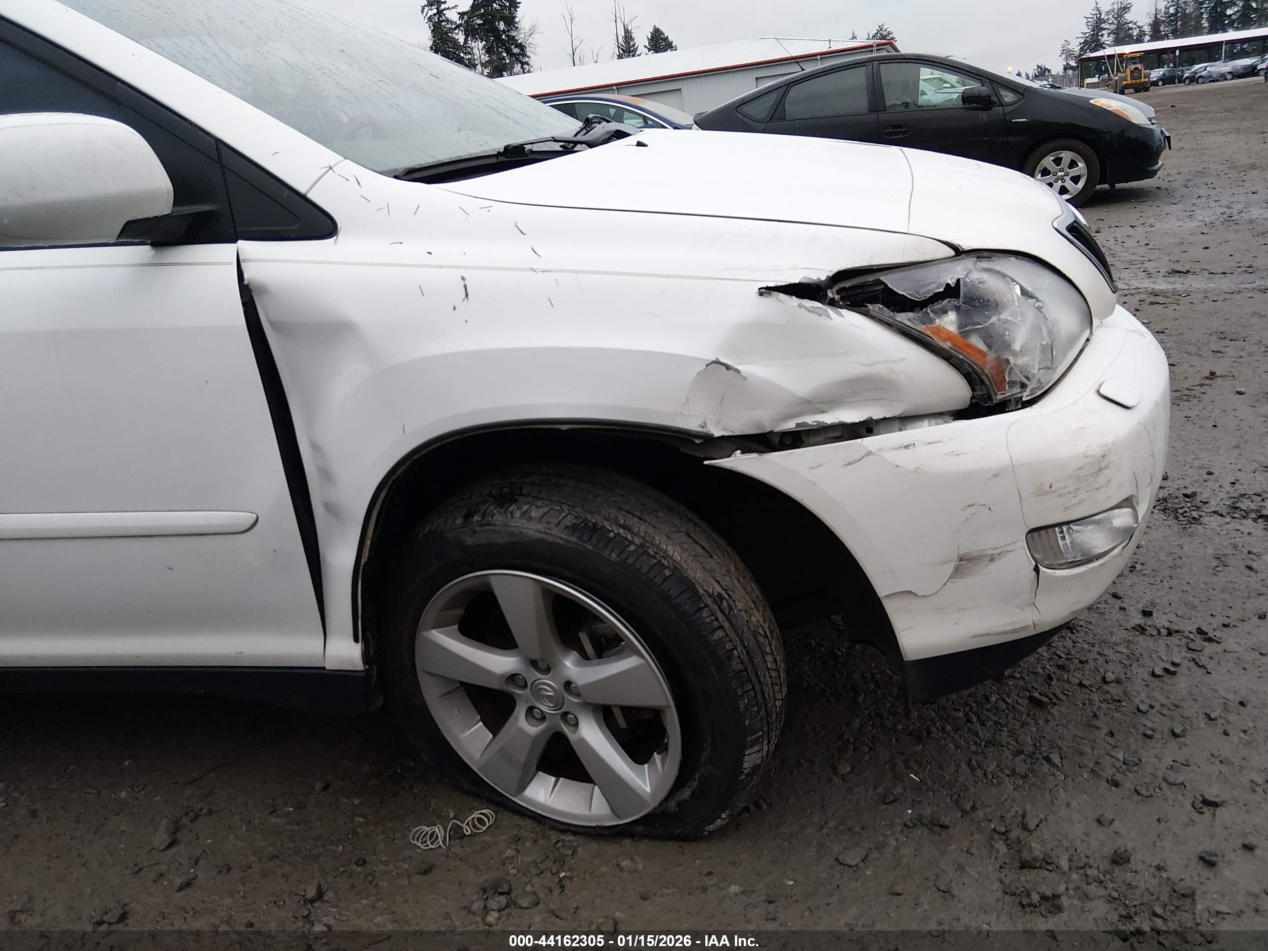 LEXUS RX image 6