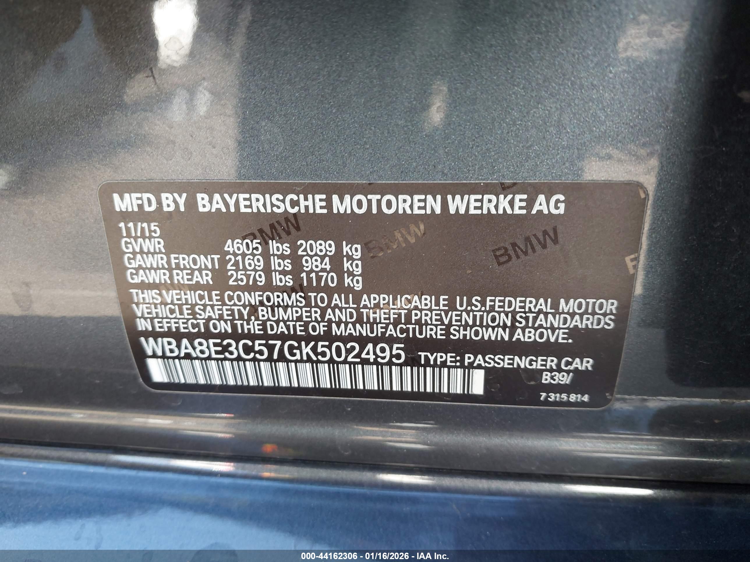 BMW 328I image 9