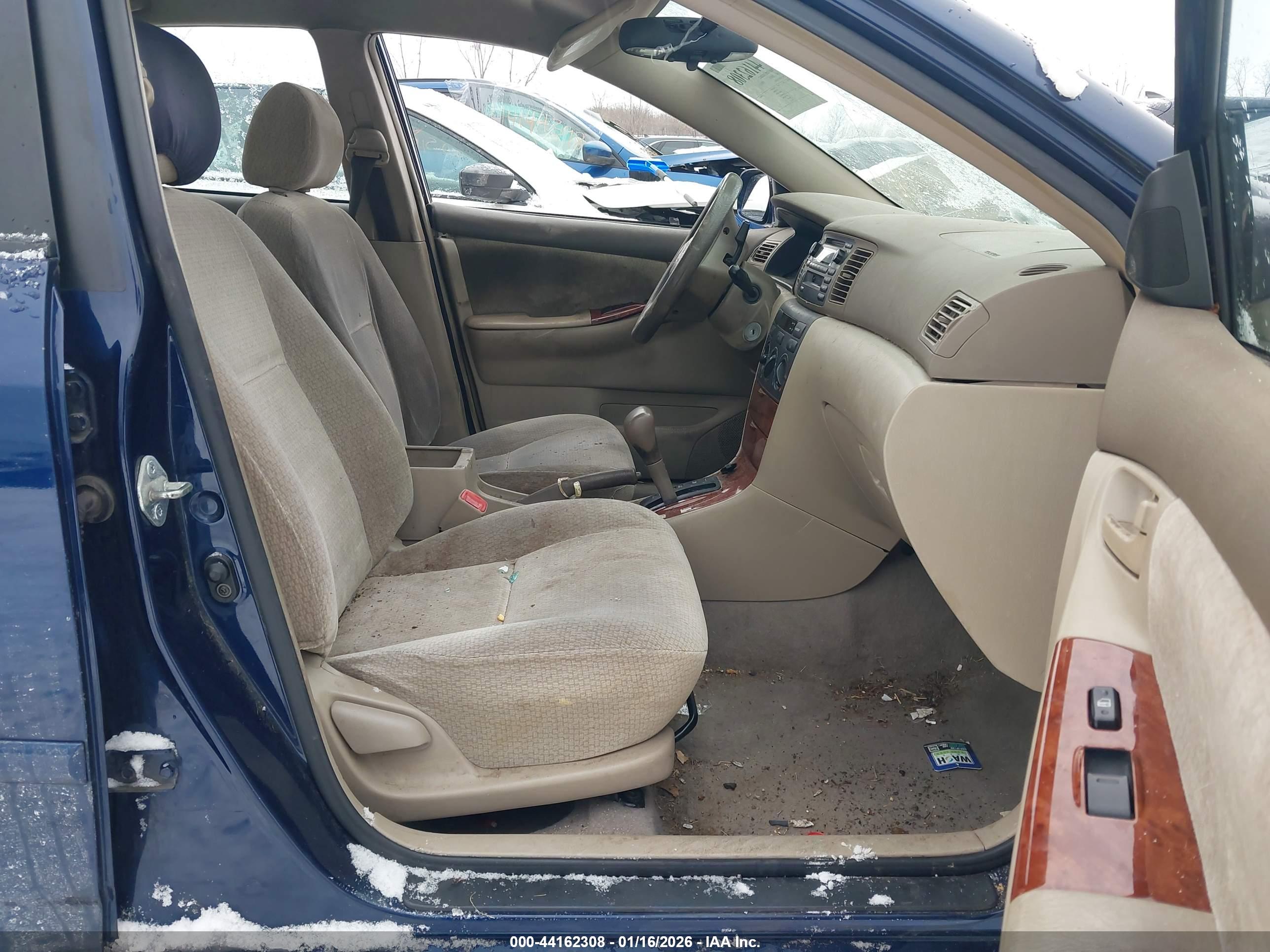 TOYOTA COROLLA image 5