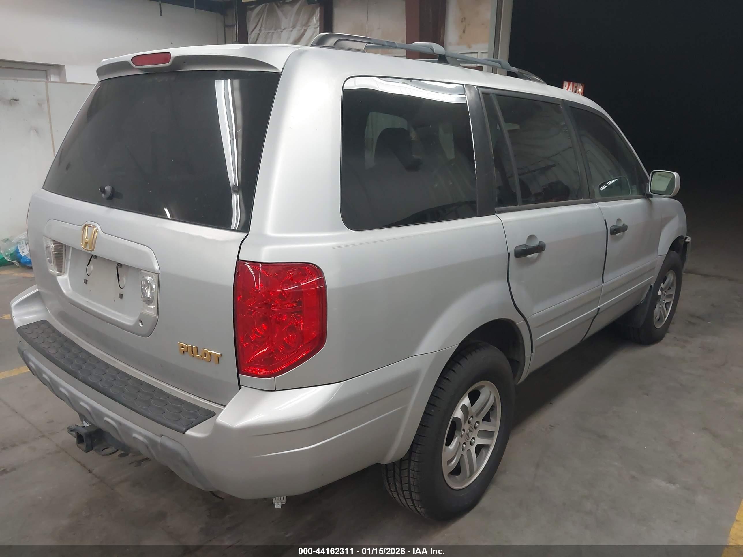 HONDA PILOT image 4
