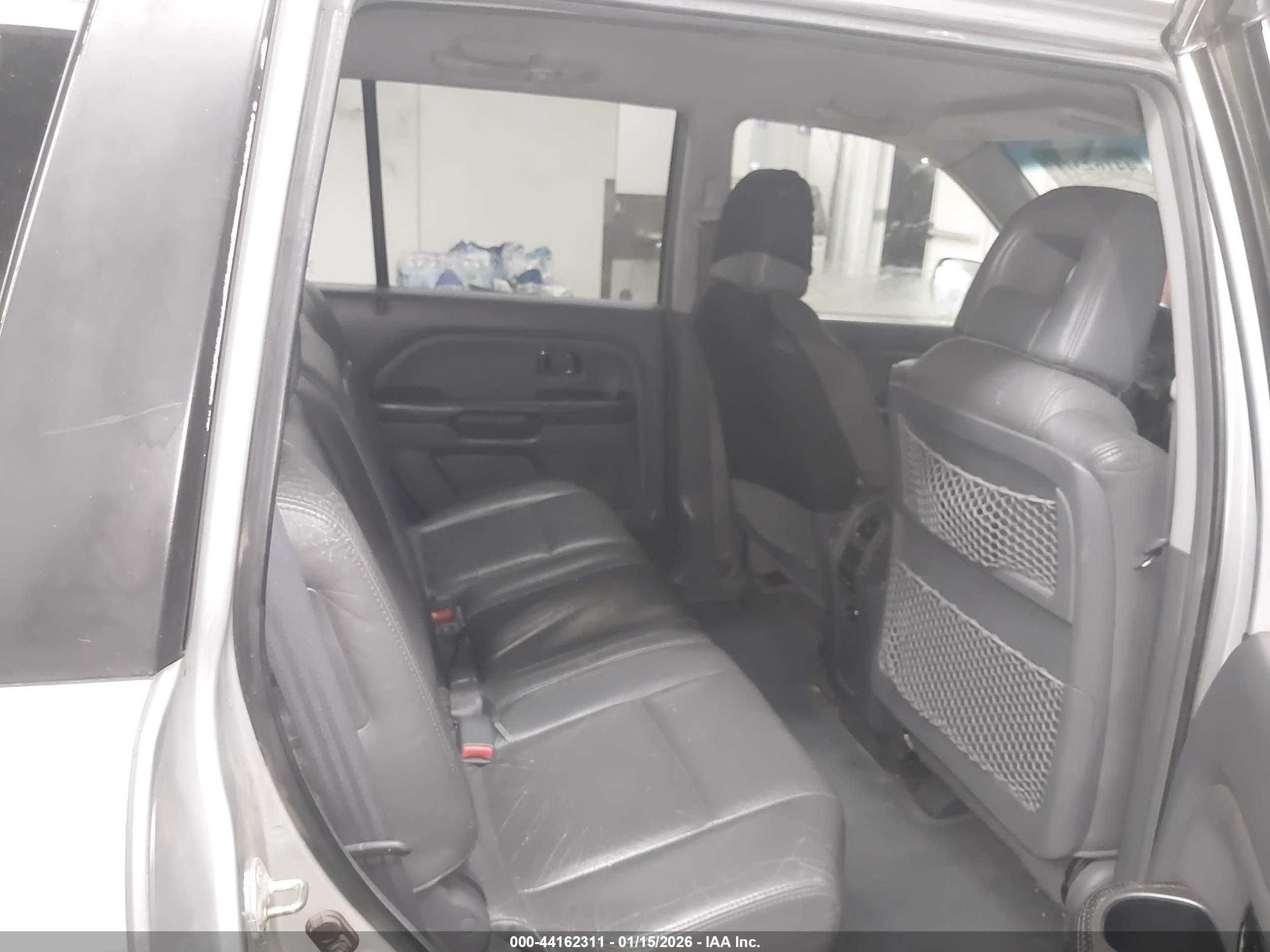 HONDA PILOT image 8