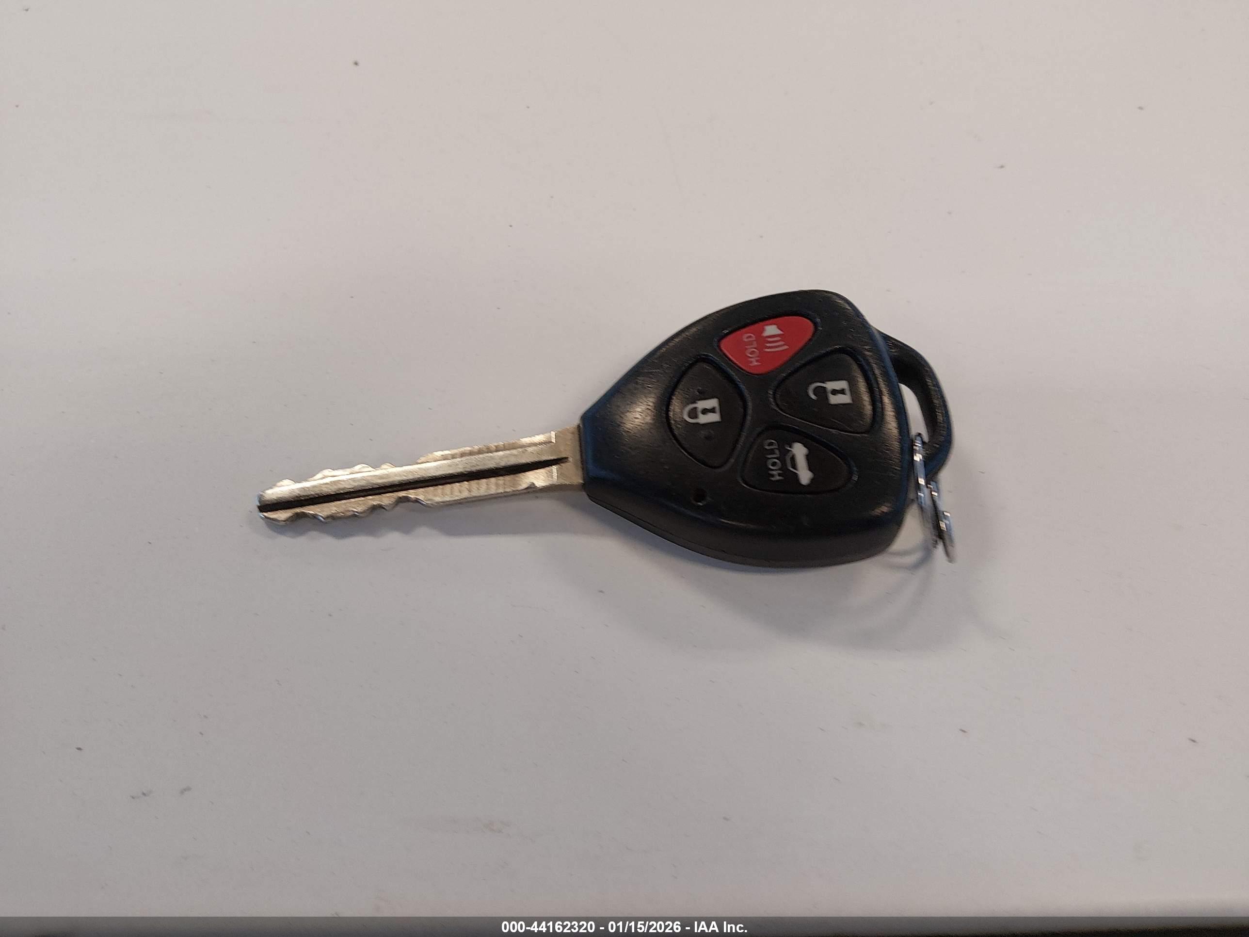 TOYOTA CAMRY image 11