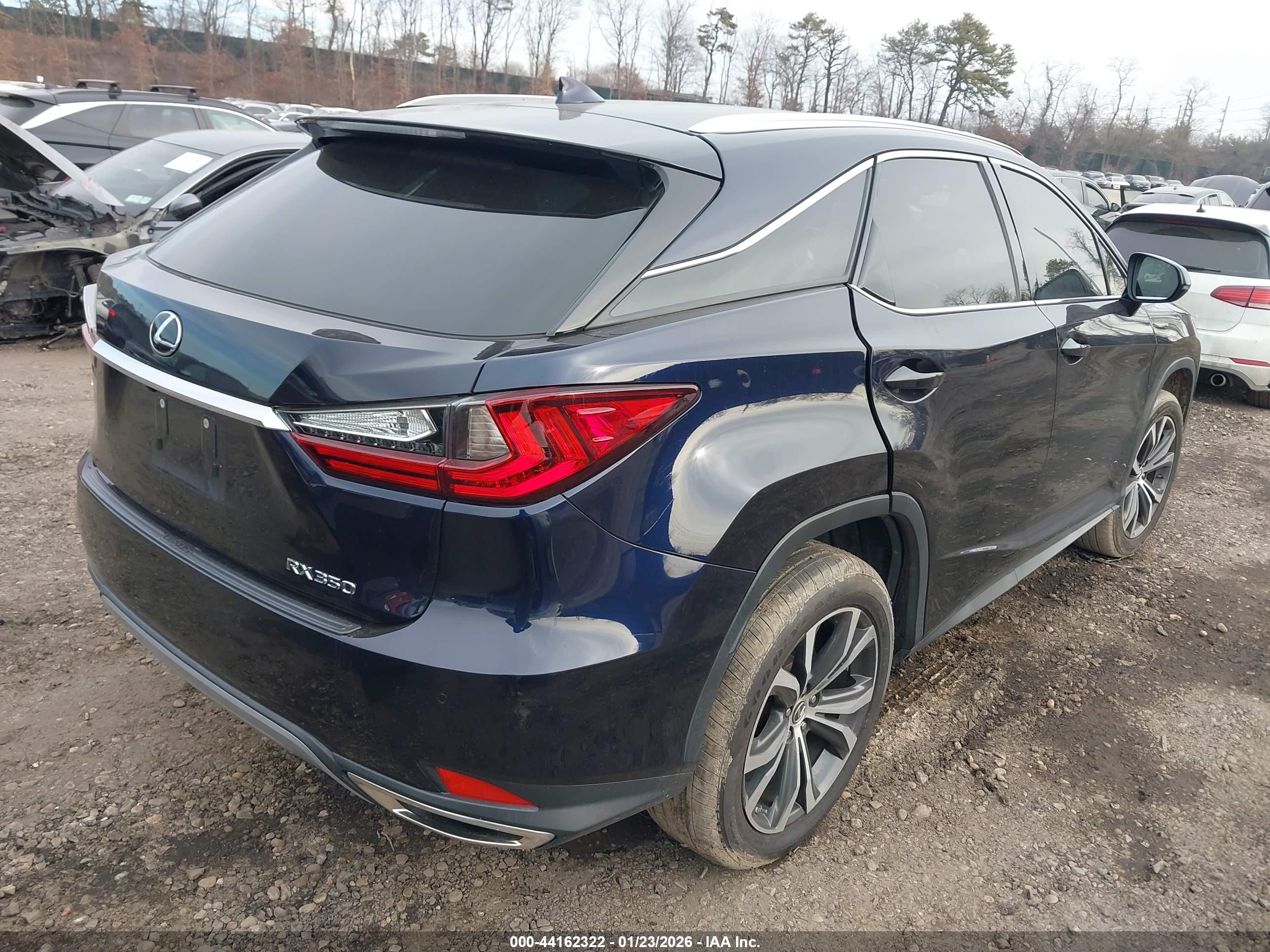 LEXUS RX image 4