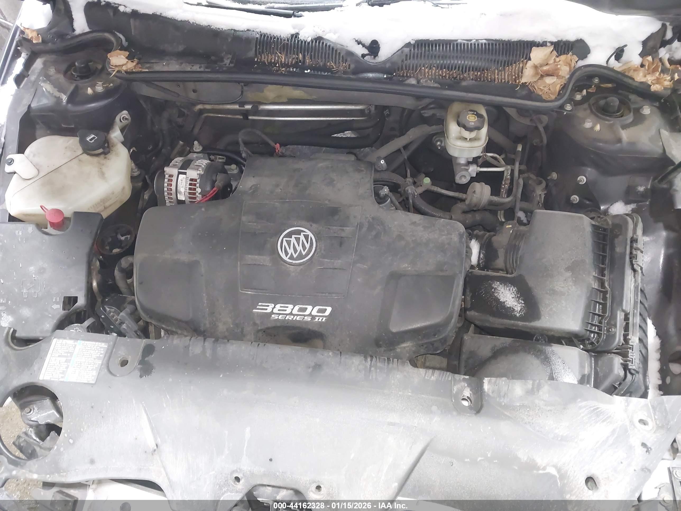 BUICK LUCERNE image 10