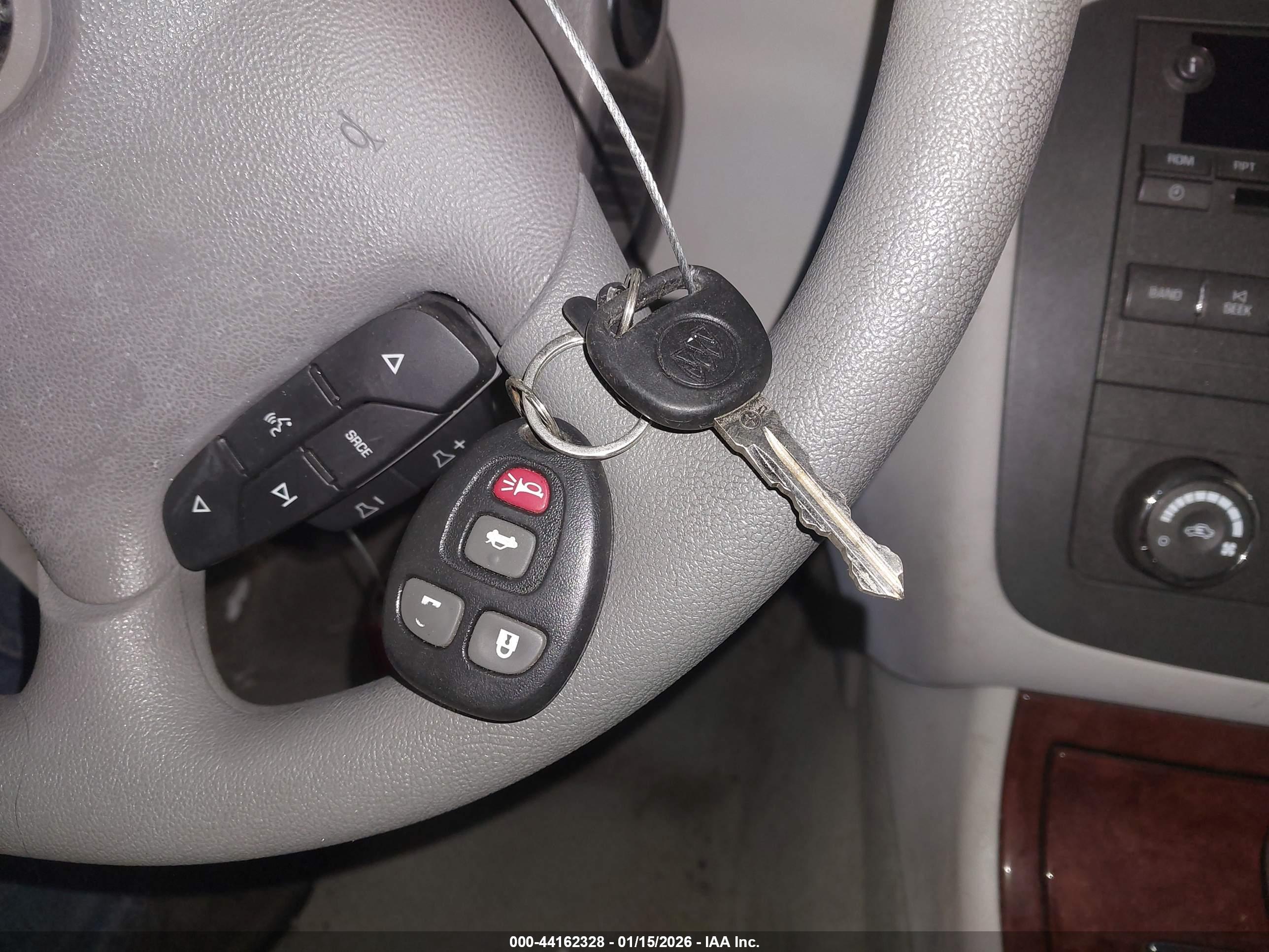 BUICK LUCERNE image 11