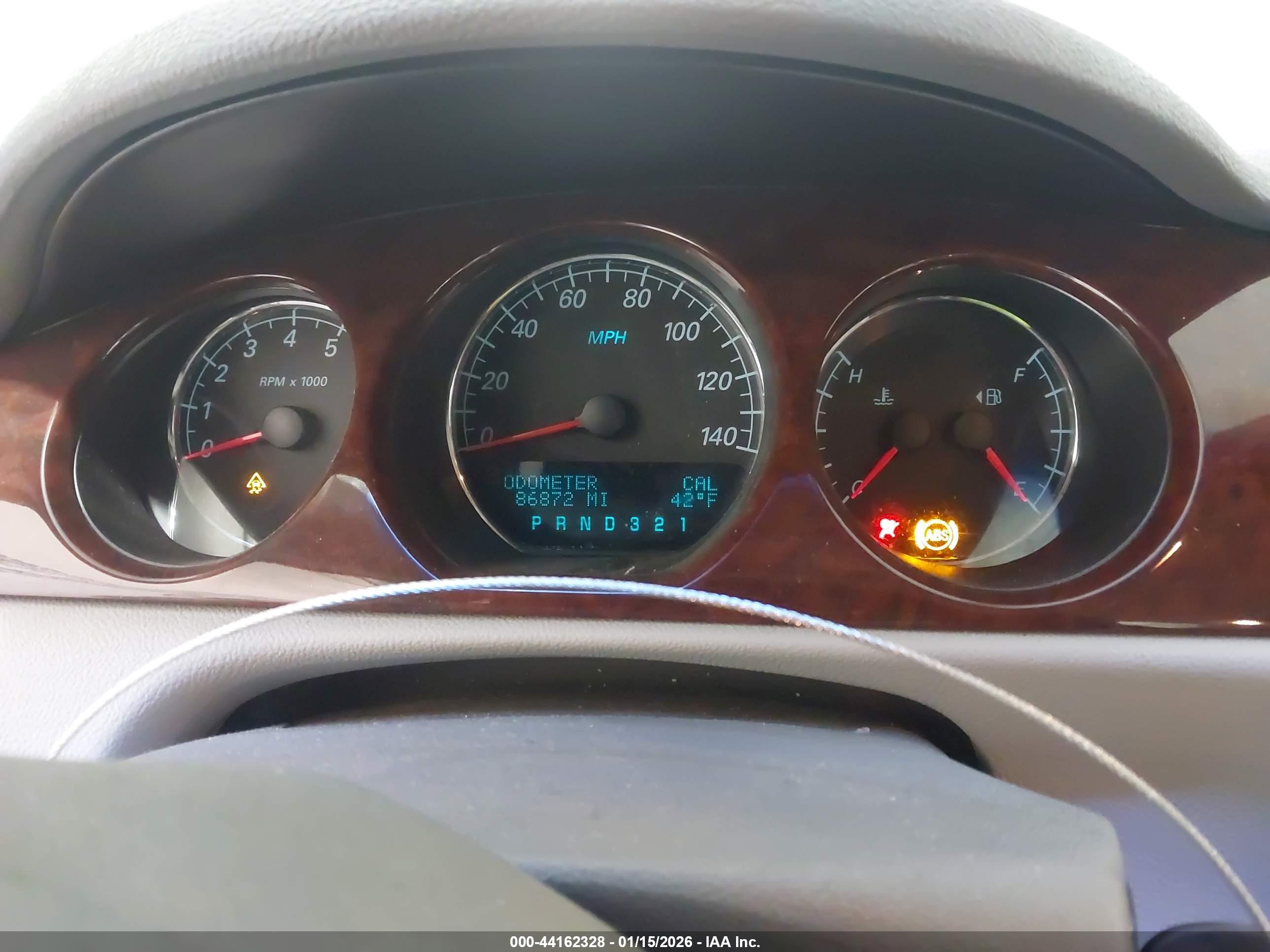 BUICK LUCERNE image 7