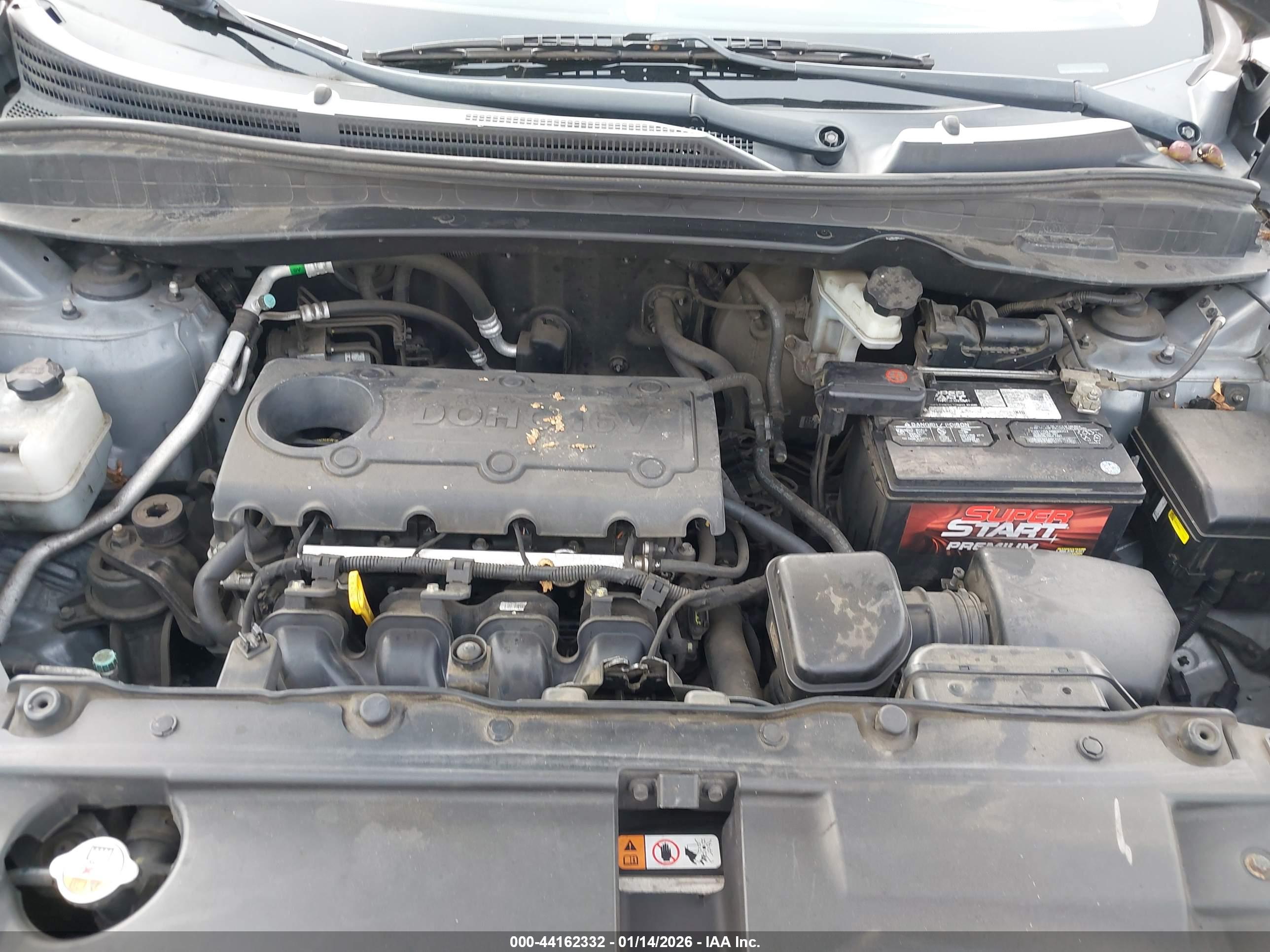 HYUNDAI TUCSON image 10