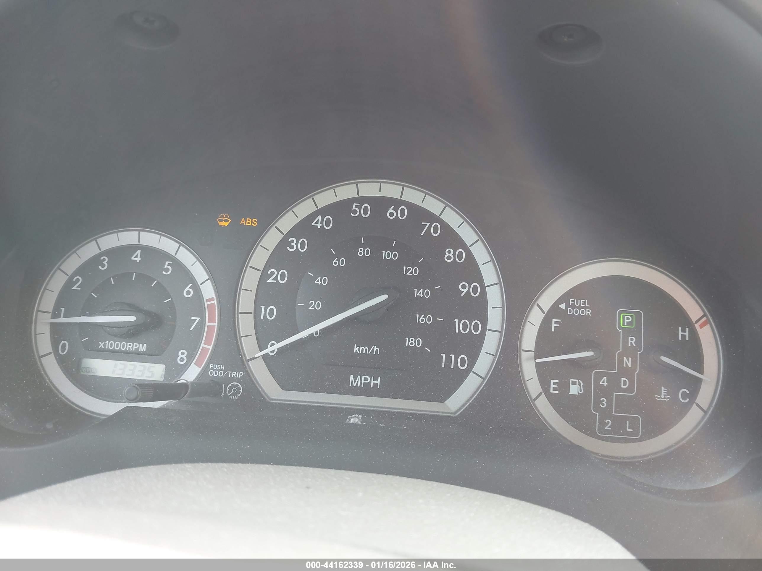 TOYOTA SIENNA image 7