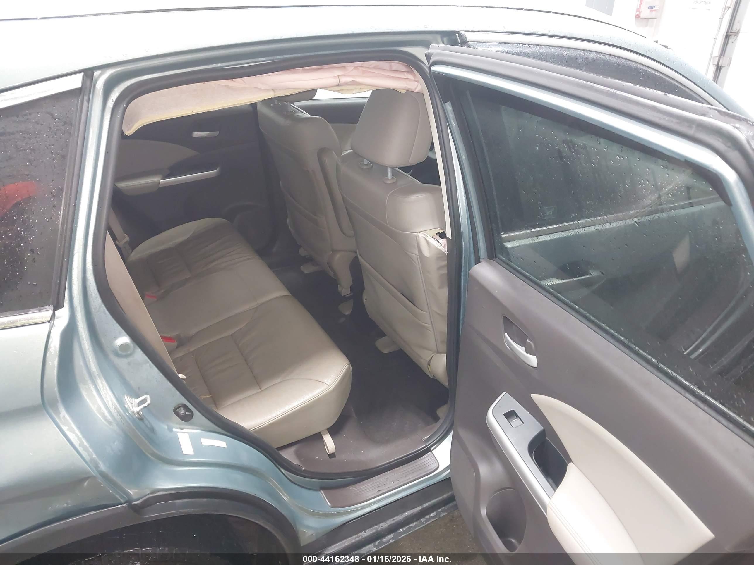 HONDA CR-V image 8