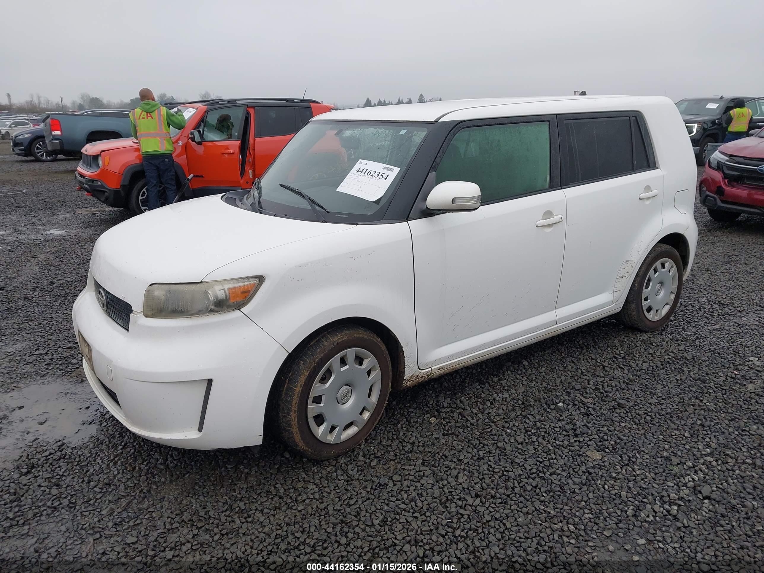 SCION XB image 2