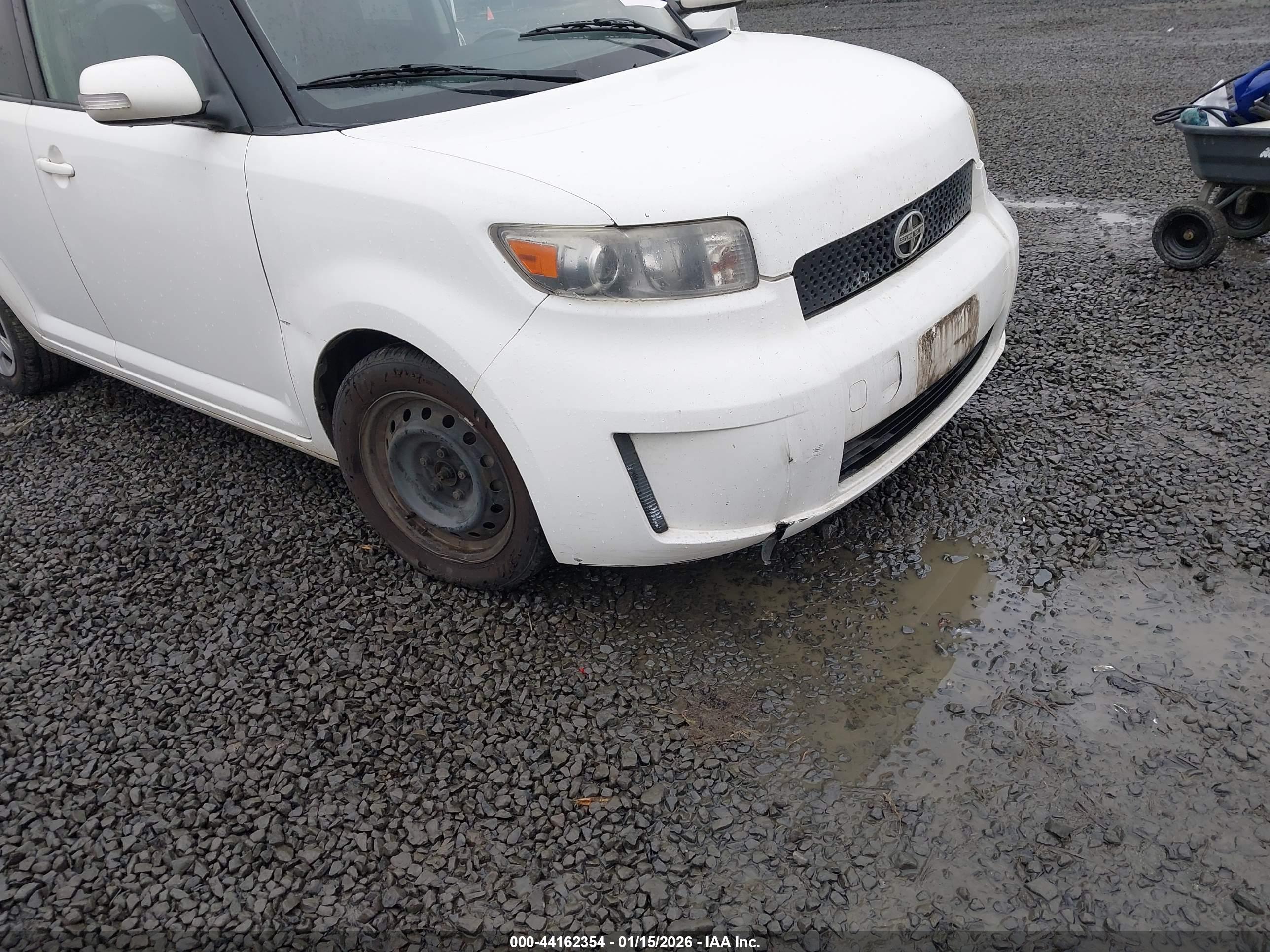 SCION XB image 6