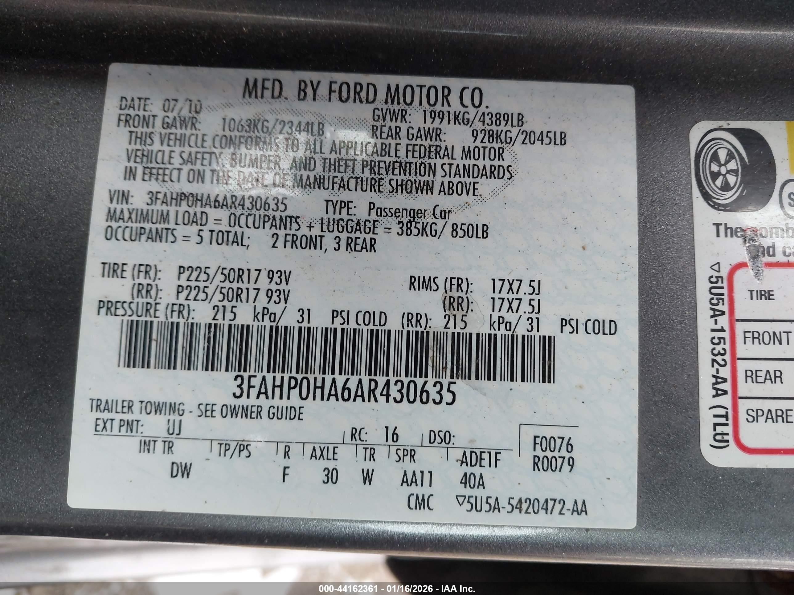 FORD FUSION image 9