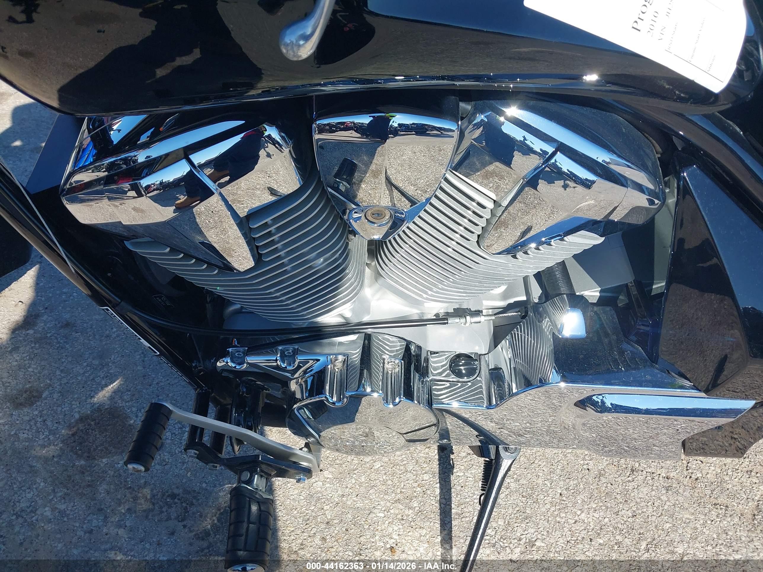 HONDA VT1300 image 9