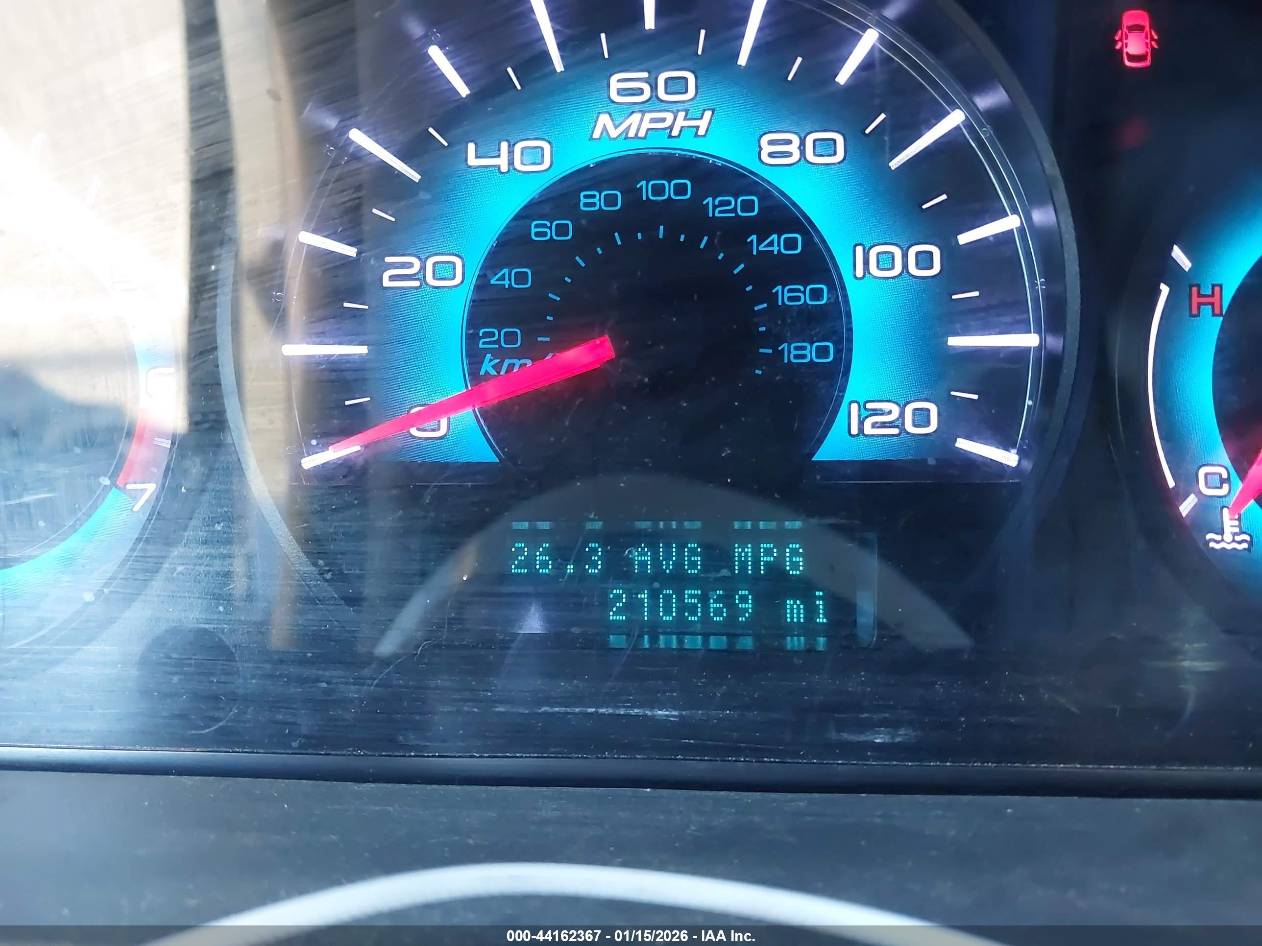FORD FUSION image 7