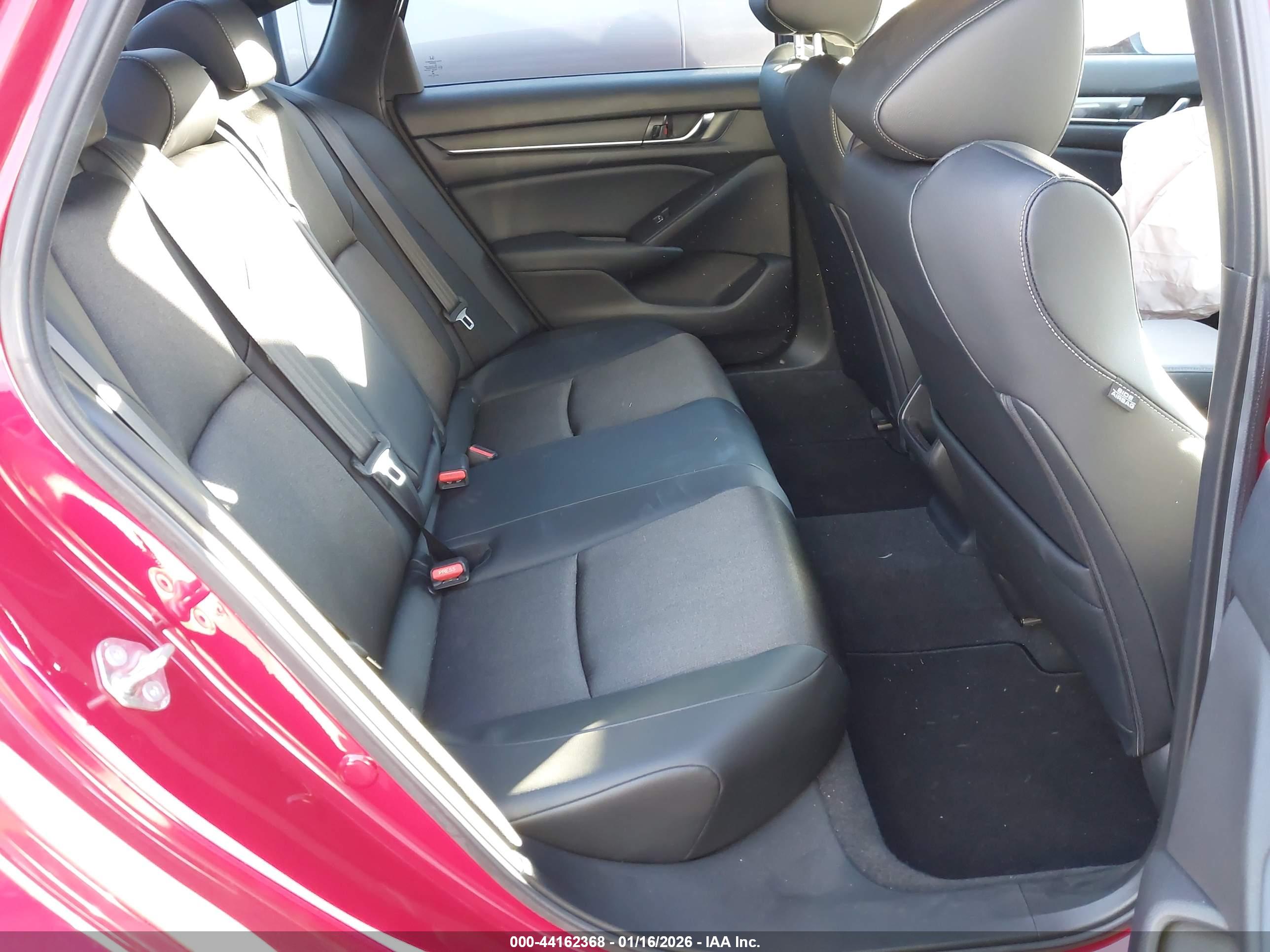 HONDA ACCORD image 8