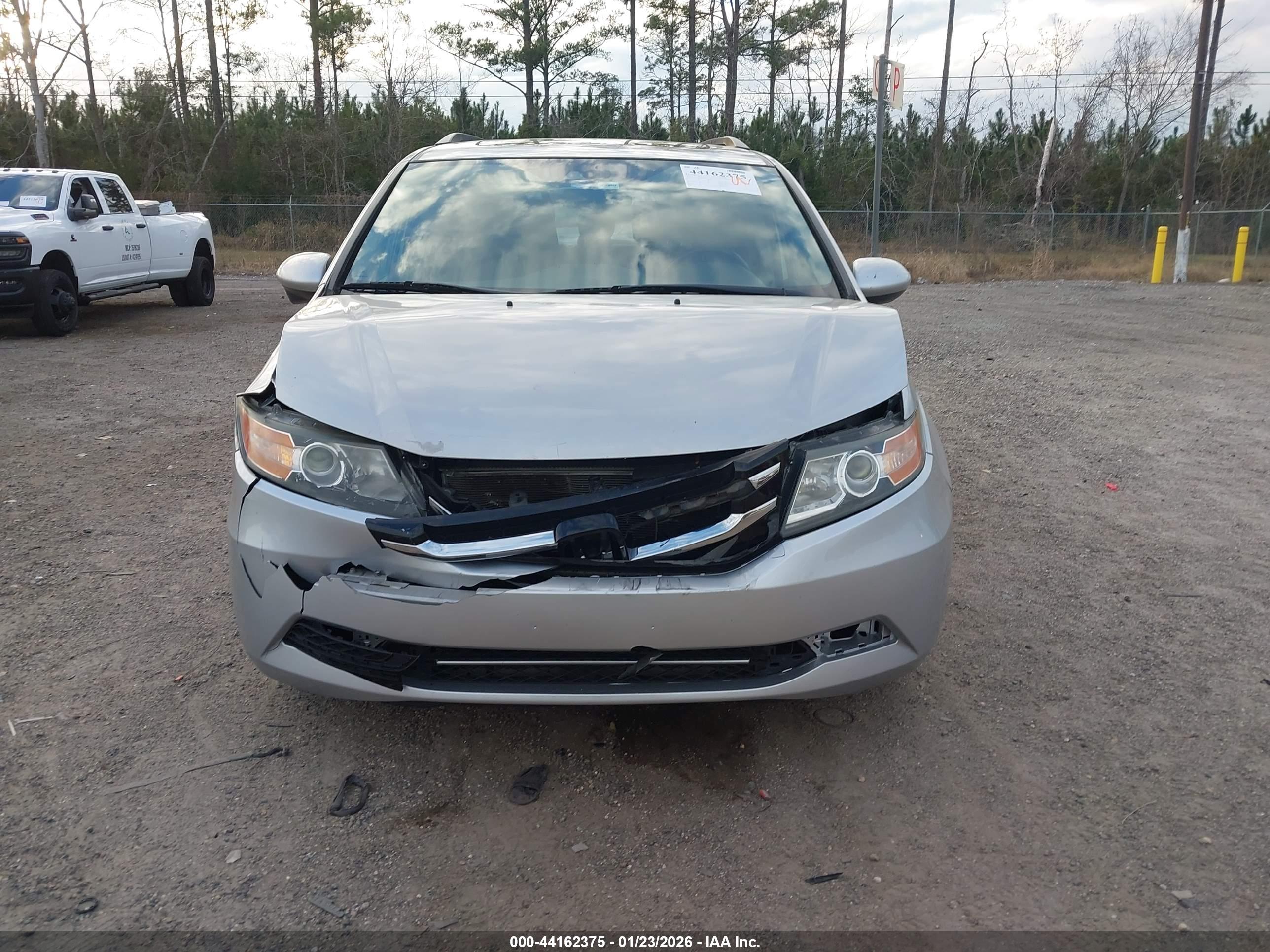 HONDA ODYSSEY image 6