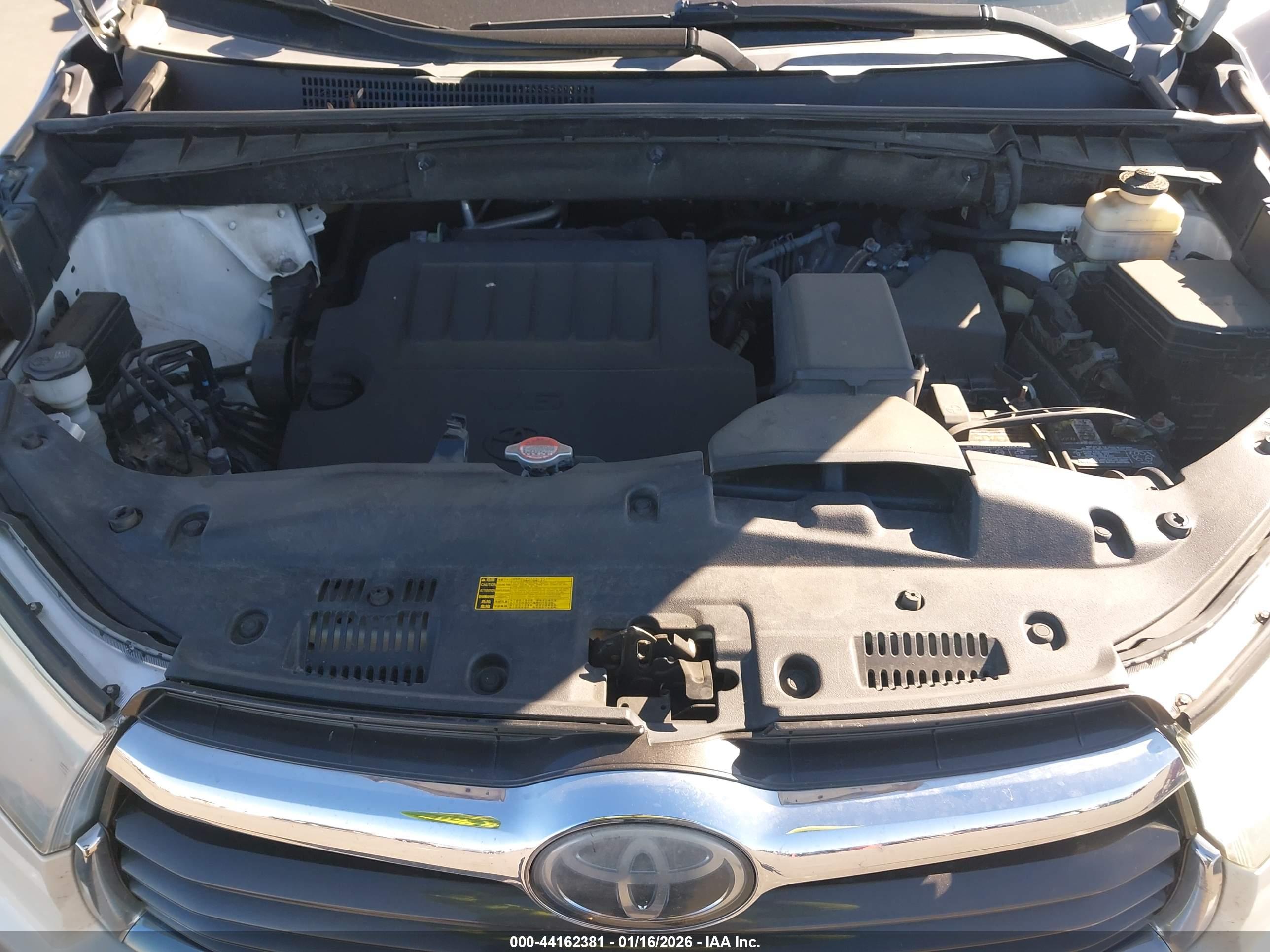 TOYOTA HIGHLANDER image 10