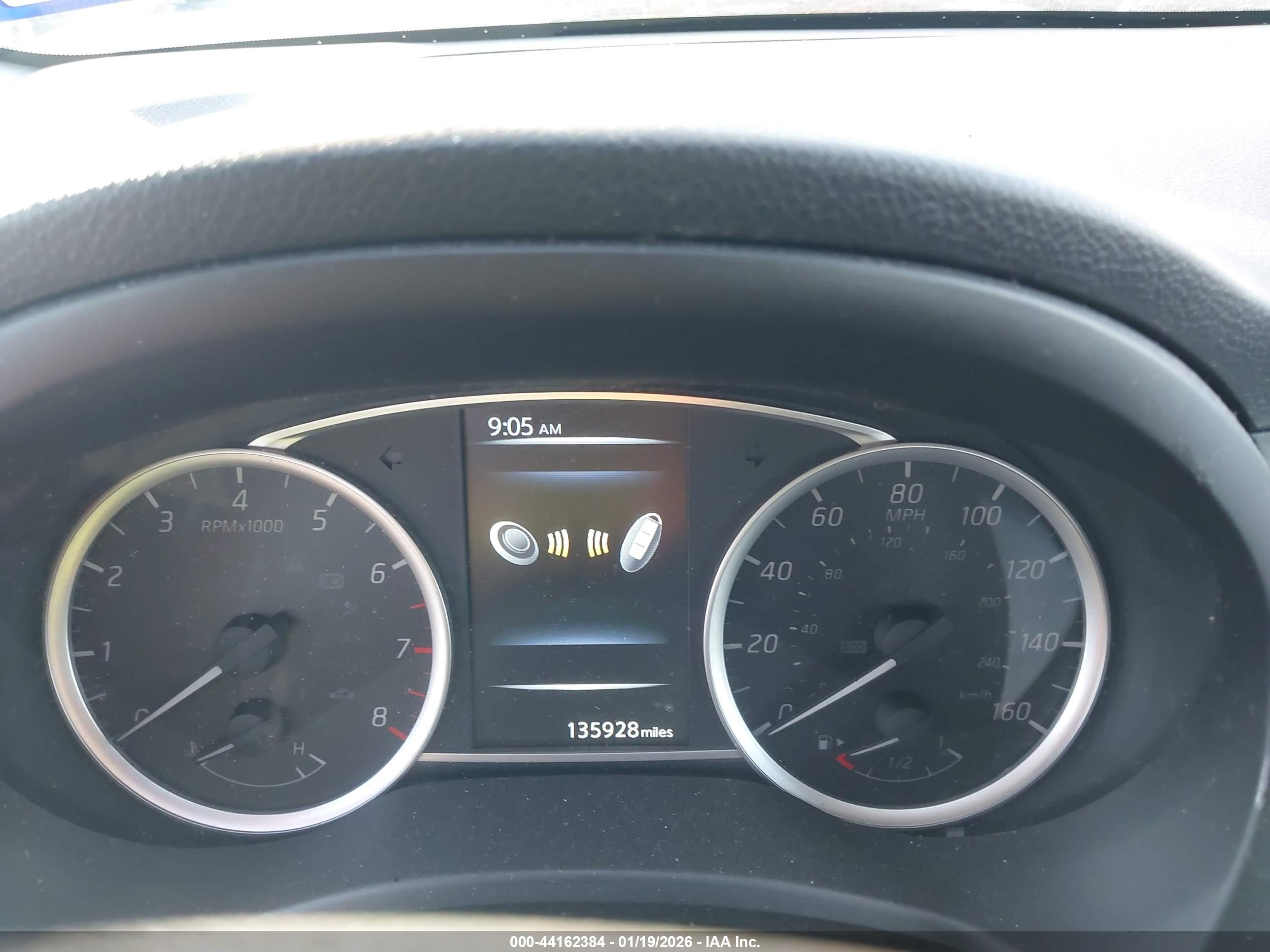 NISSAN SENTRA image 7