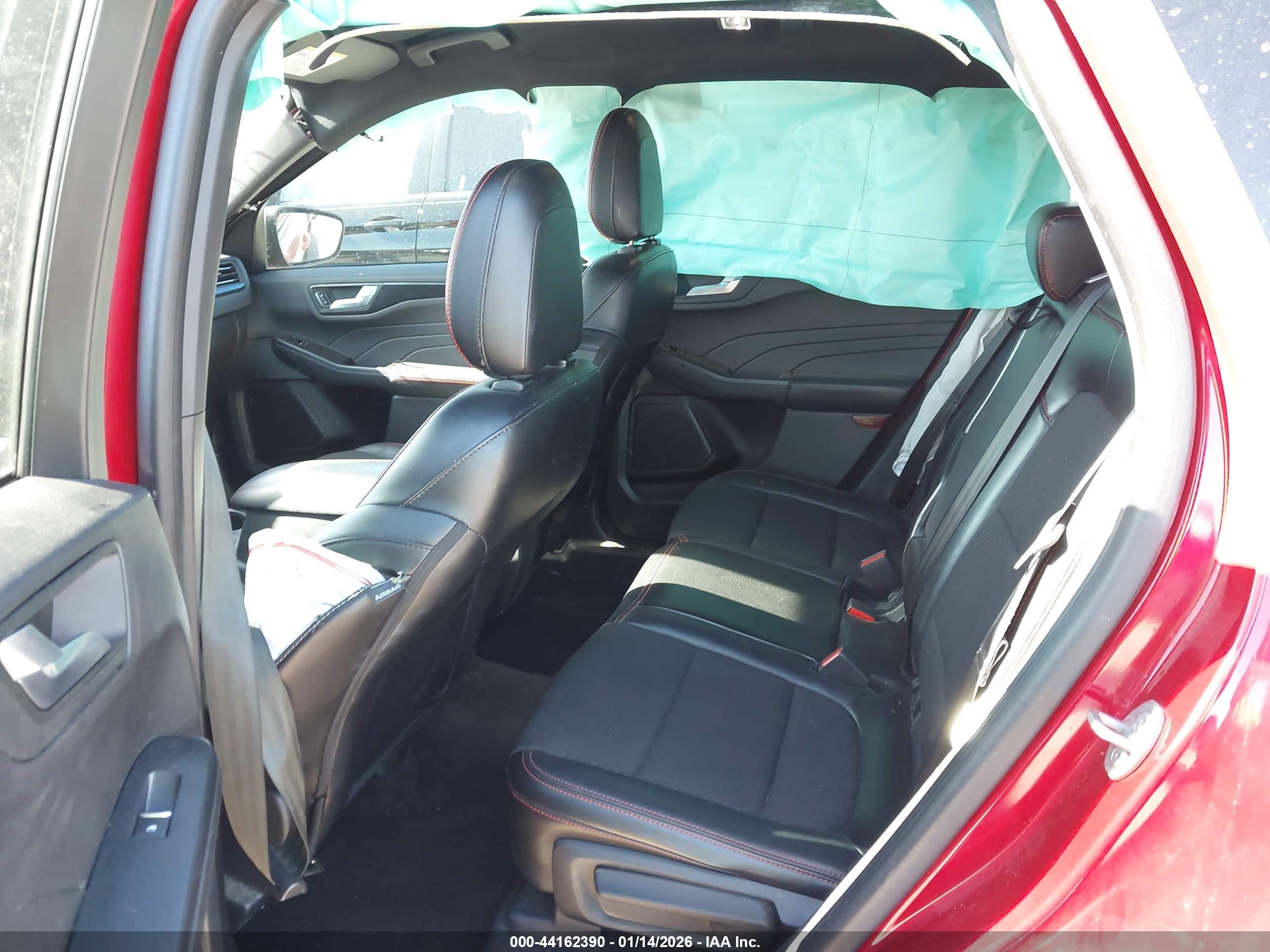 FORD ESCAPE image 8