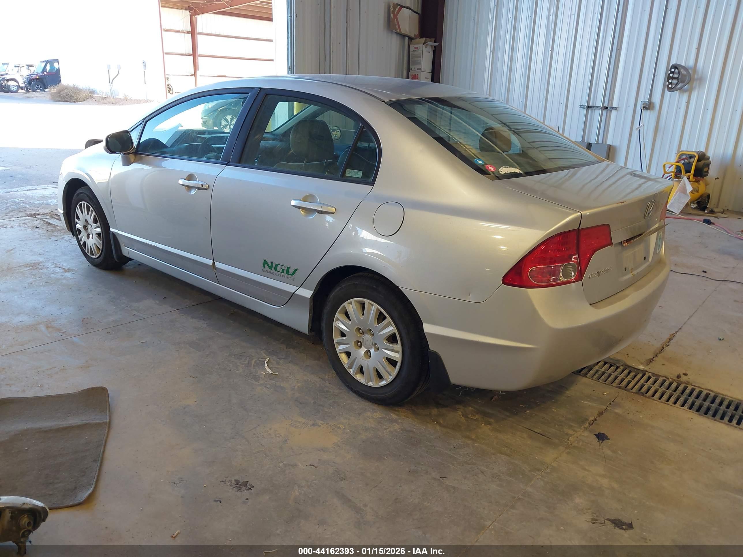 HONDA CIVIC image 3