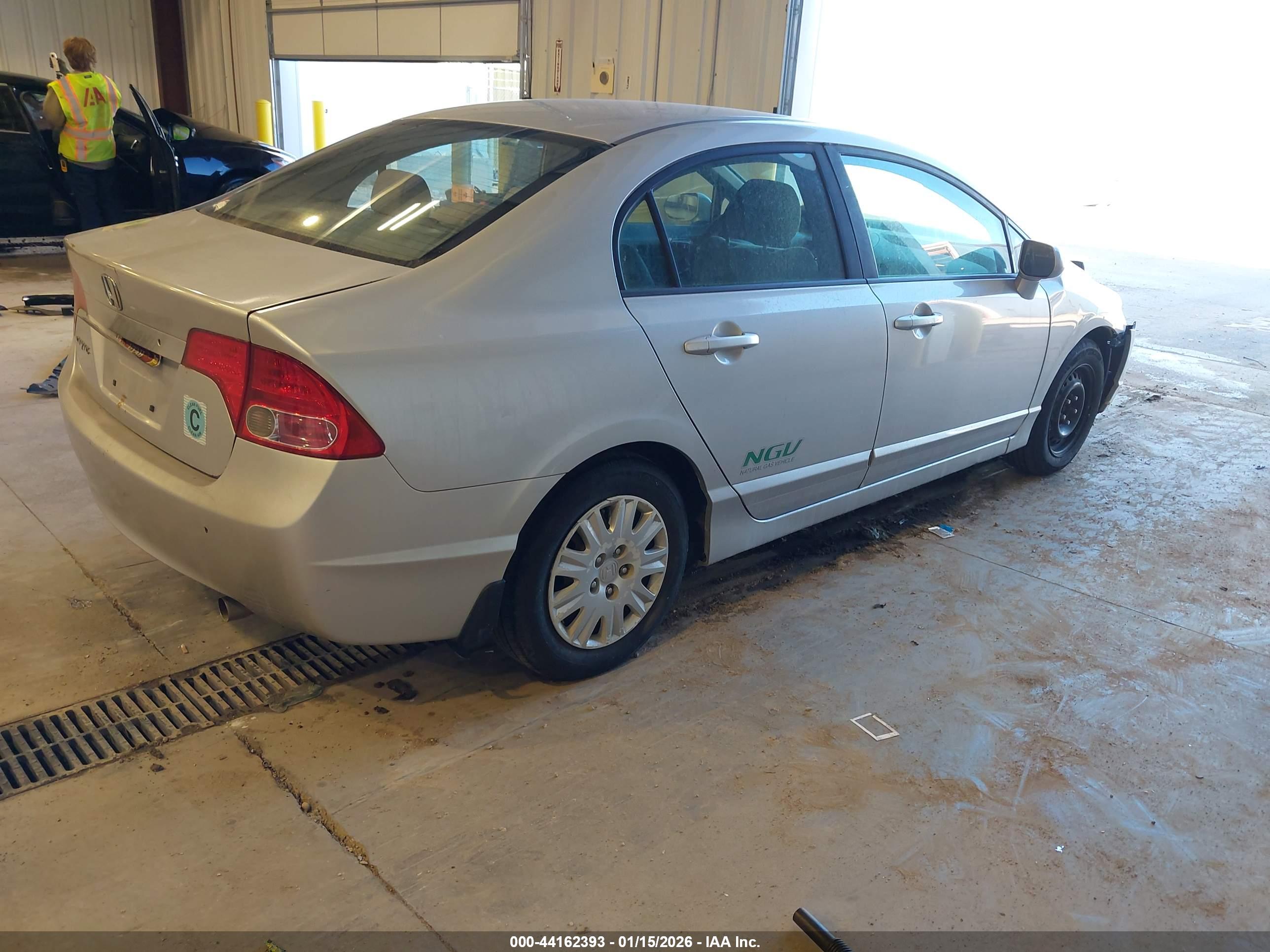 HONDA CIVIC image 4