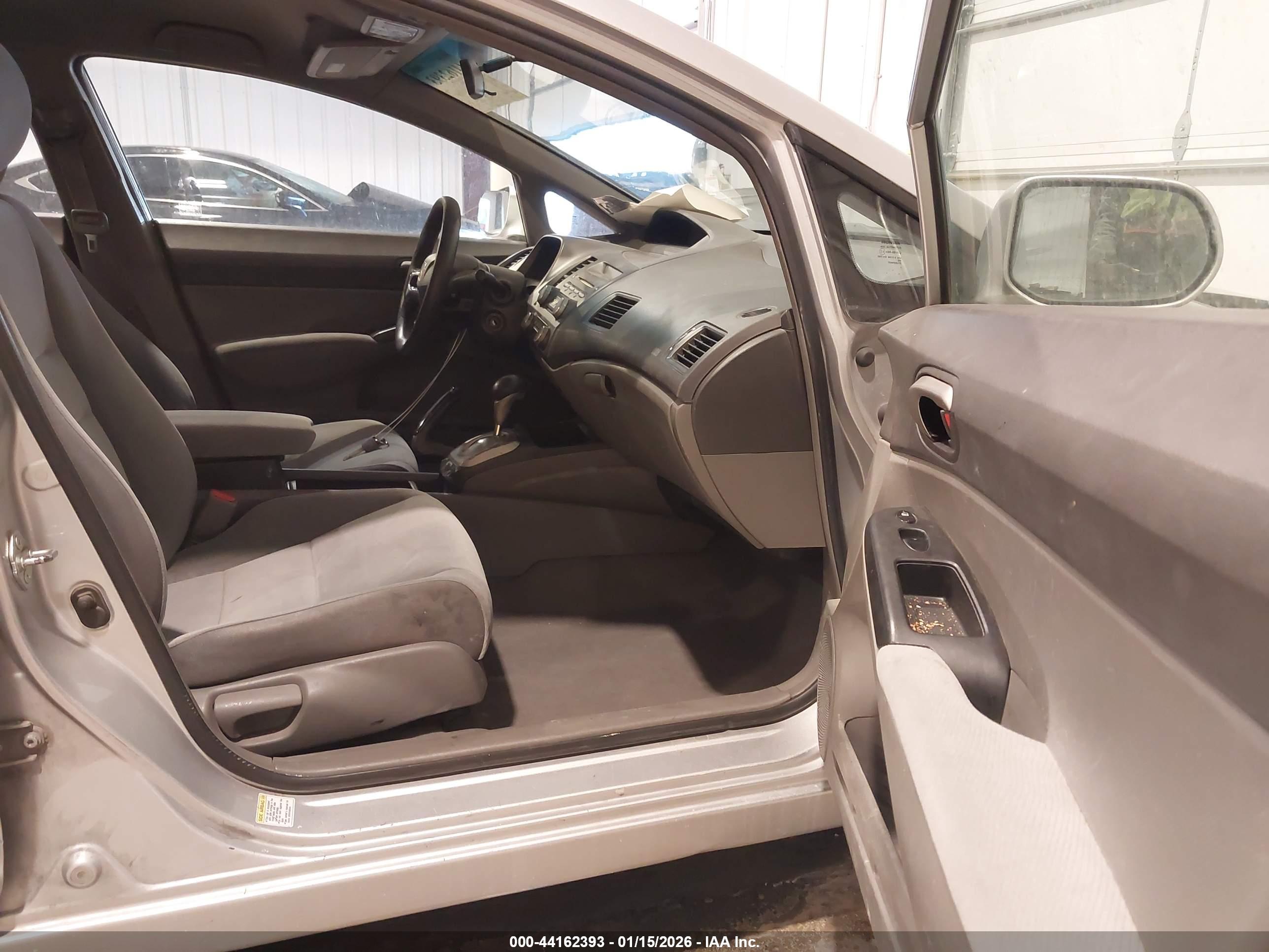 HONDA CIVIC image 5