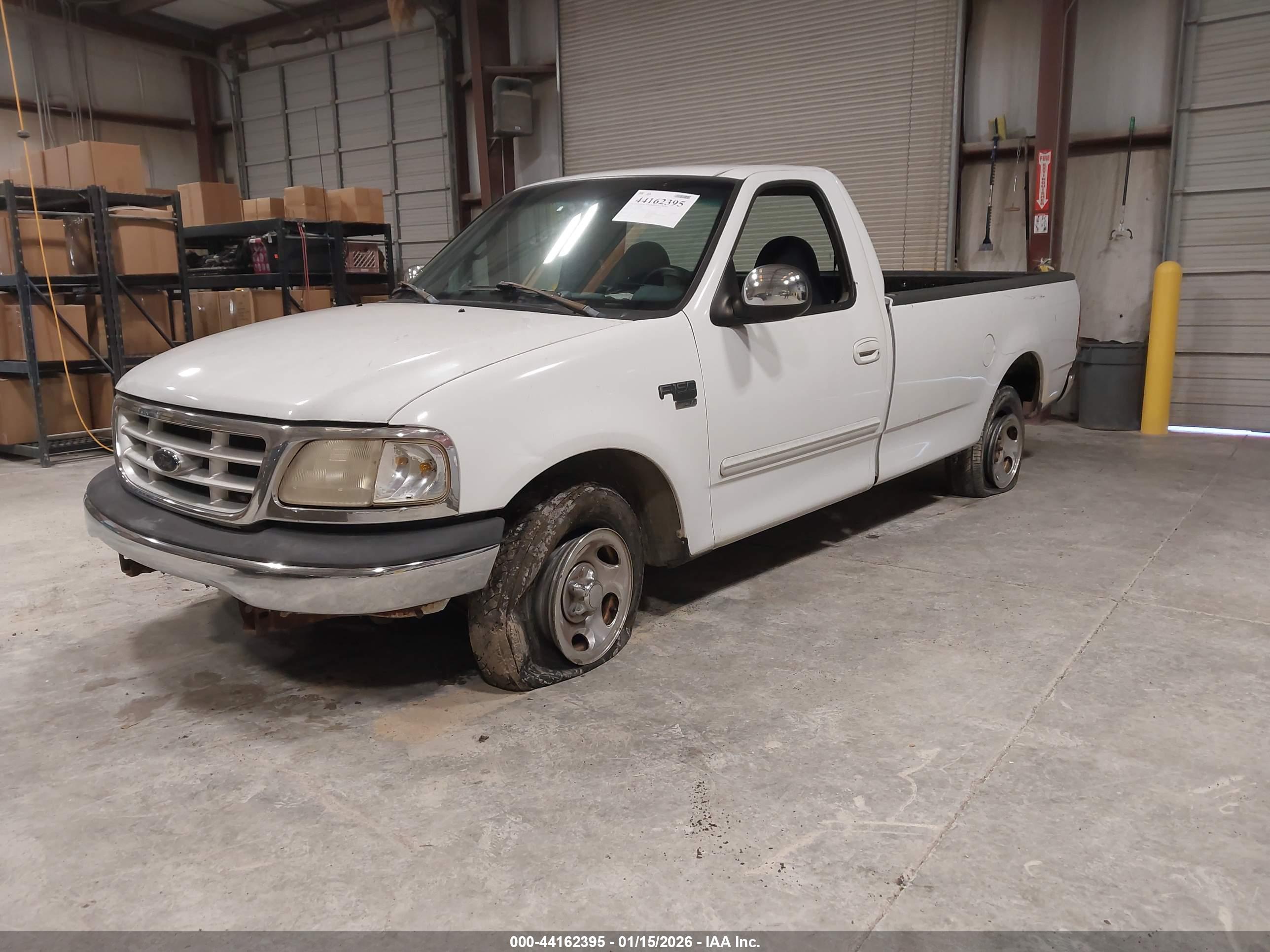 FORD F-150 image 2