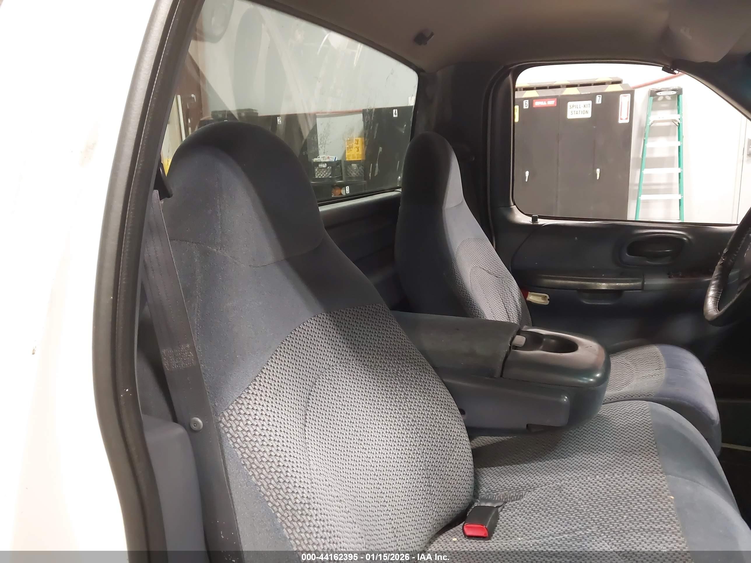 FORD F-150 image 8