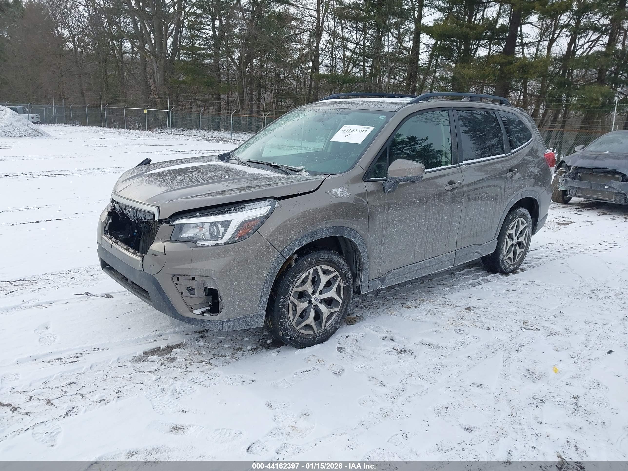 SUBARU FORESTER image 2